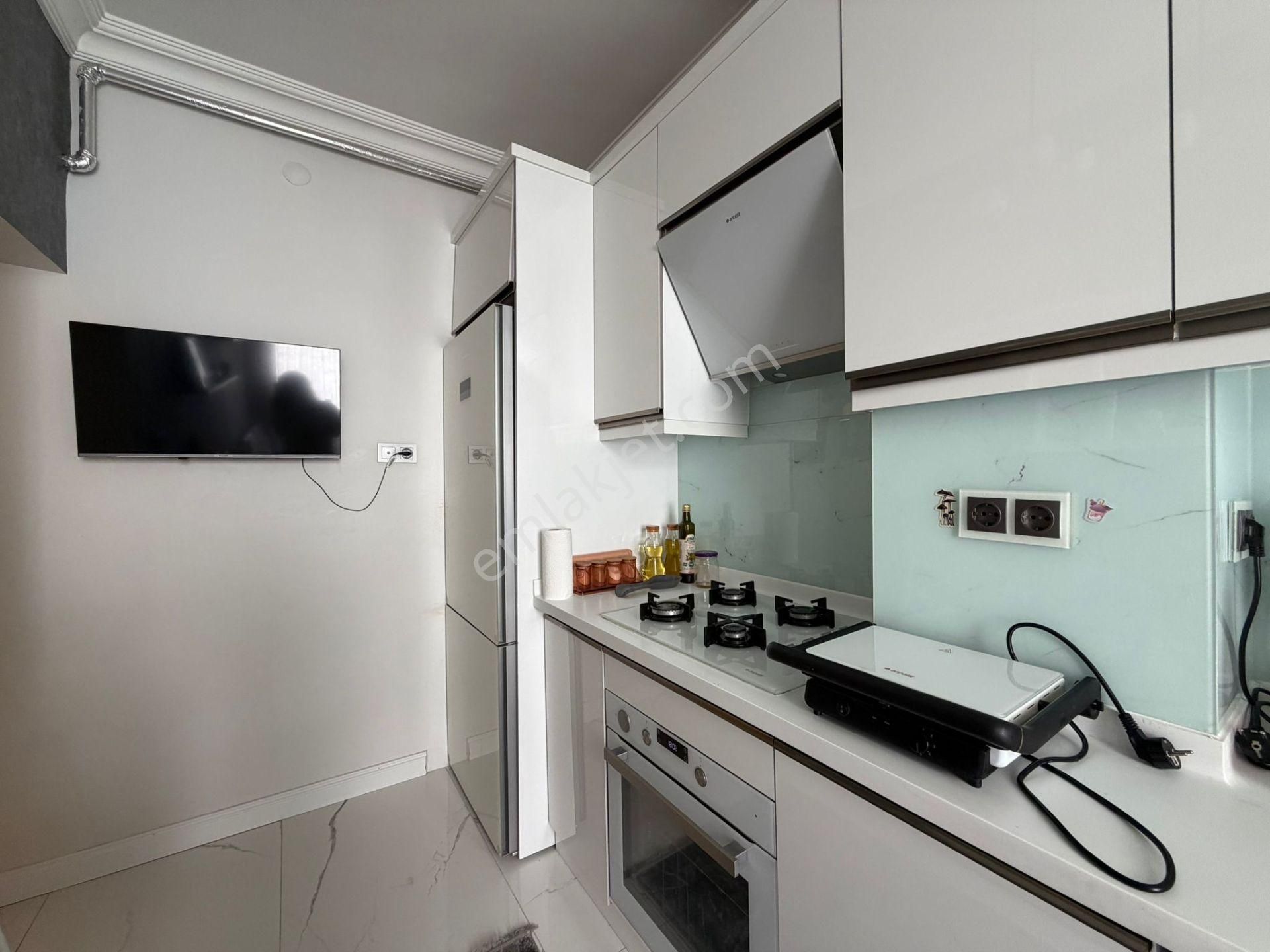 Çankaya Kennedy Caddesi'nde Yenilenmiş Kullanışlı 3+1 Satılık - Görsel 17