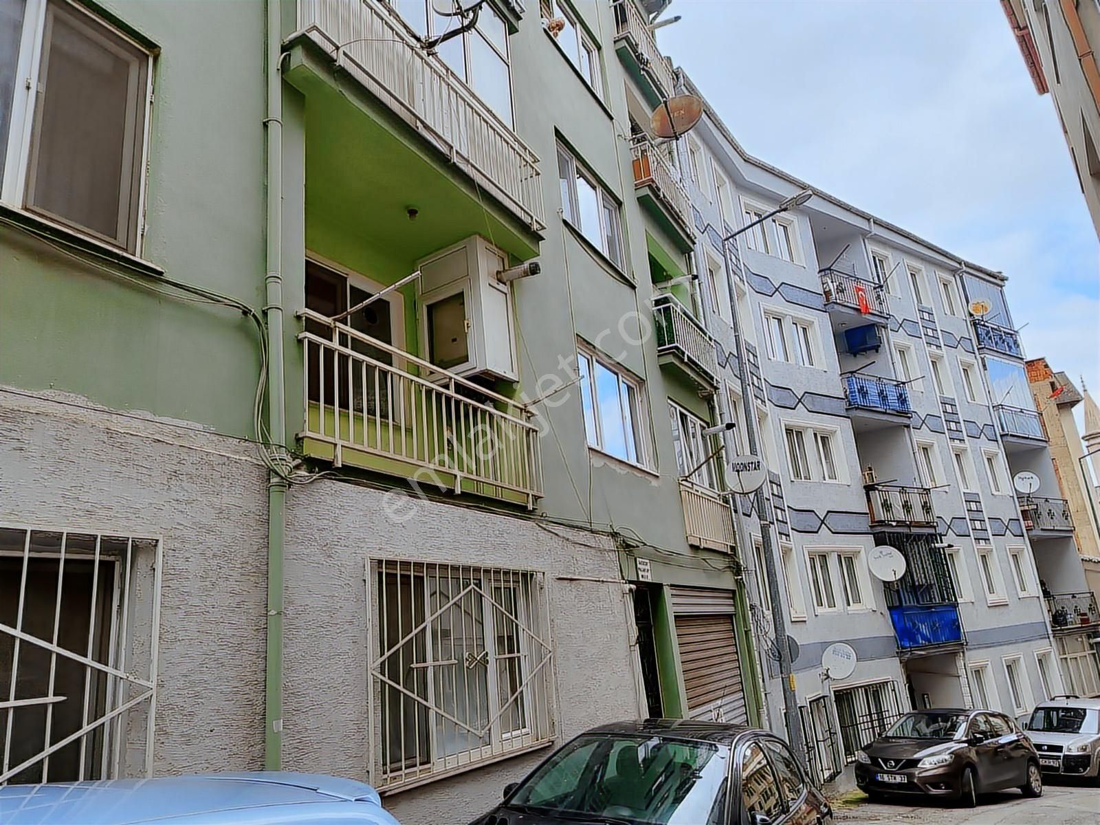 Yeşil'de Satılık 2+1 Daire - Cadde Üzeri - Görsel 18