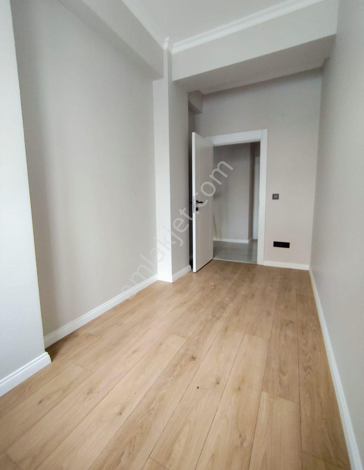 Mertcan Dan Kartal Metroya Yürüme 2+1 Balkonlu - İskanlı Lüks Daire - Görsel 8