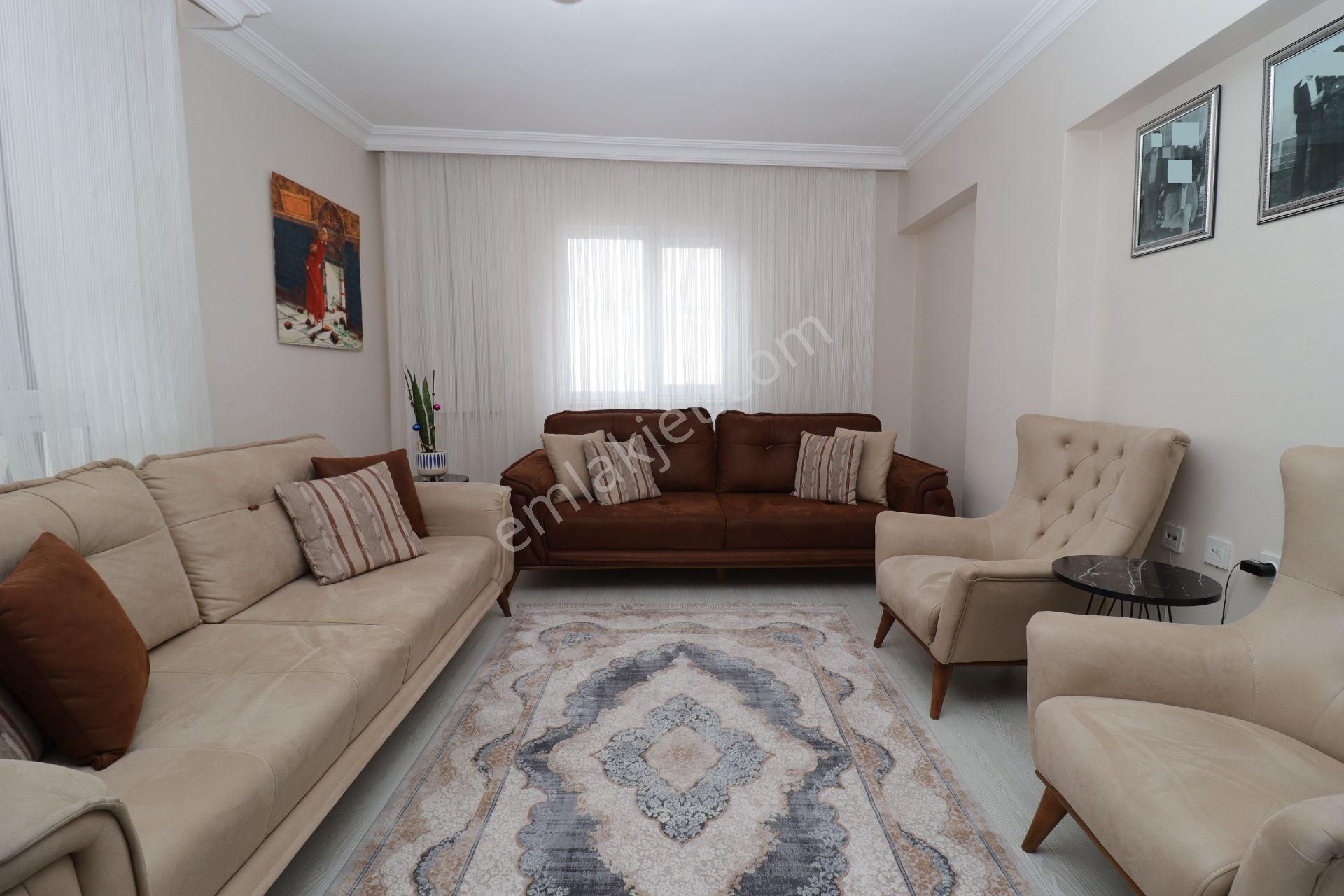 Akif'ten Elvankent Topçu'da Arakat Ön Cephe Full+full Yapılı 3+1 Satılık Daire - Görsel 8