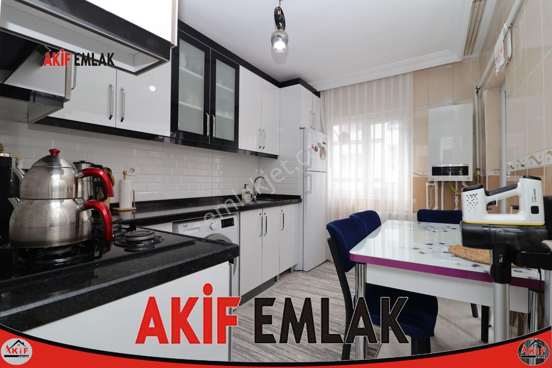 Akif'ten Elvankent Topçu'da Arakat Ön Cephe Full+full Yapılı 3+1 Satılık Daire