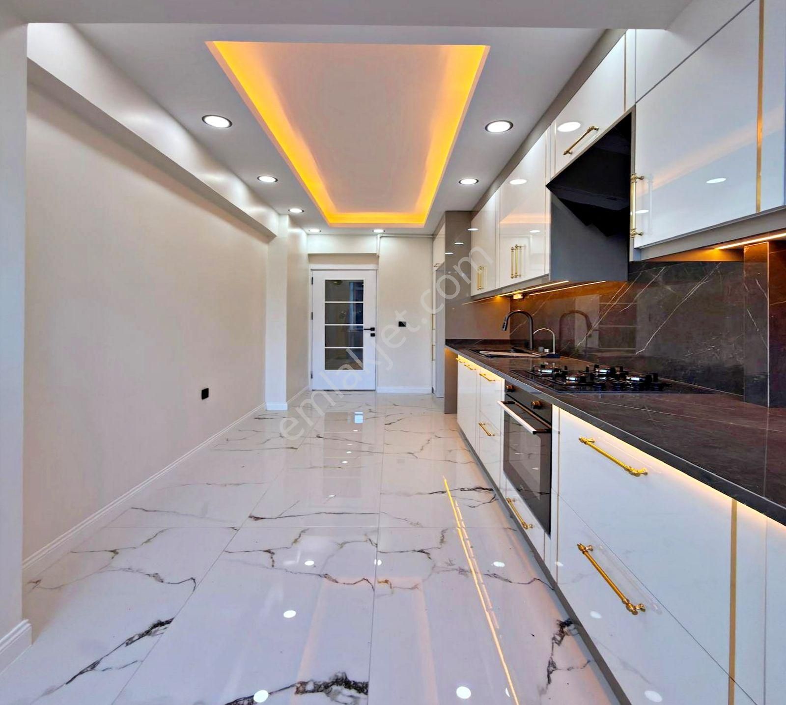 Barış Mahallesi Çamlık Manzaralı Full Dekorlu 3+1 Satılık Daire - Görsel 10