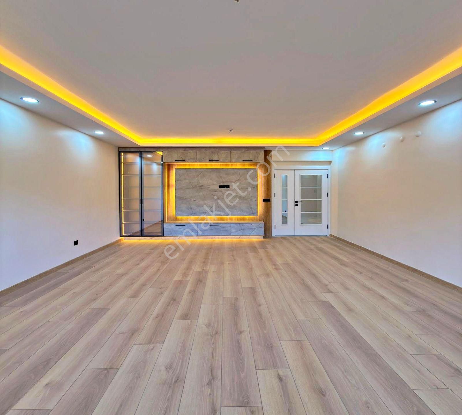 Barış Mahallesi Çamlık Manzaralı Full Dekorlu 3+1 Satılık Daire - Görsel 11