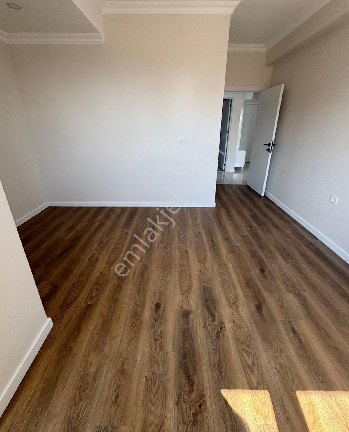 Adnan Kahveci Metroya Yürüme 2 Ayrı Girişli İskanlı 4+2 Dubleks - Görsel 5