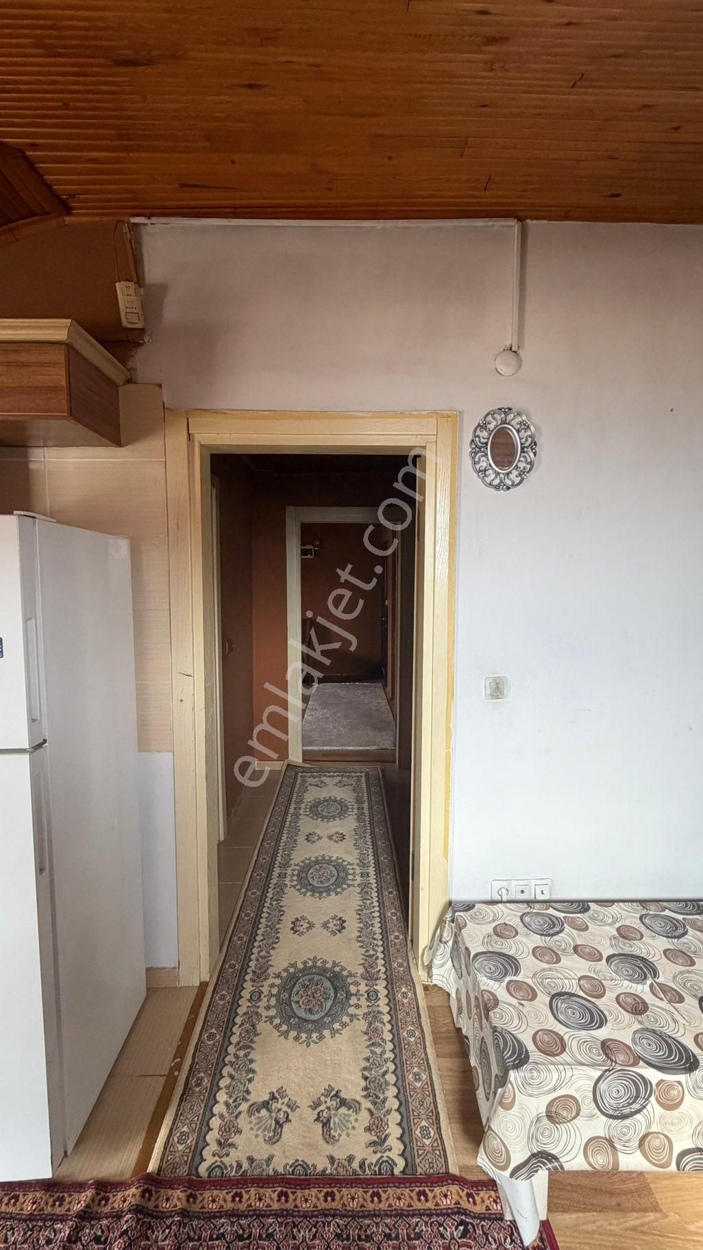 Birken Emlaktan Yalçın Sok. 2+1 Eşyalı Çatı Katı Kiralık Daire - Görsel 7