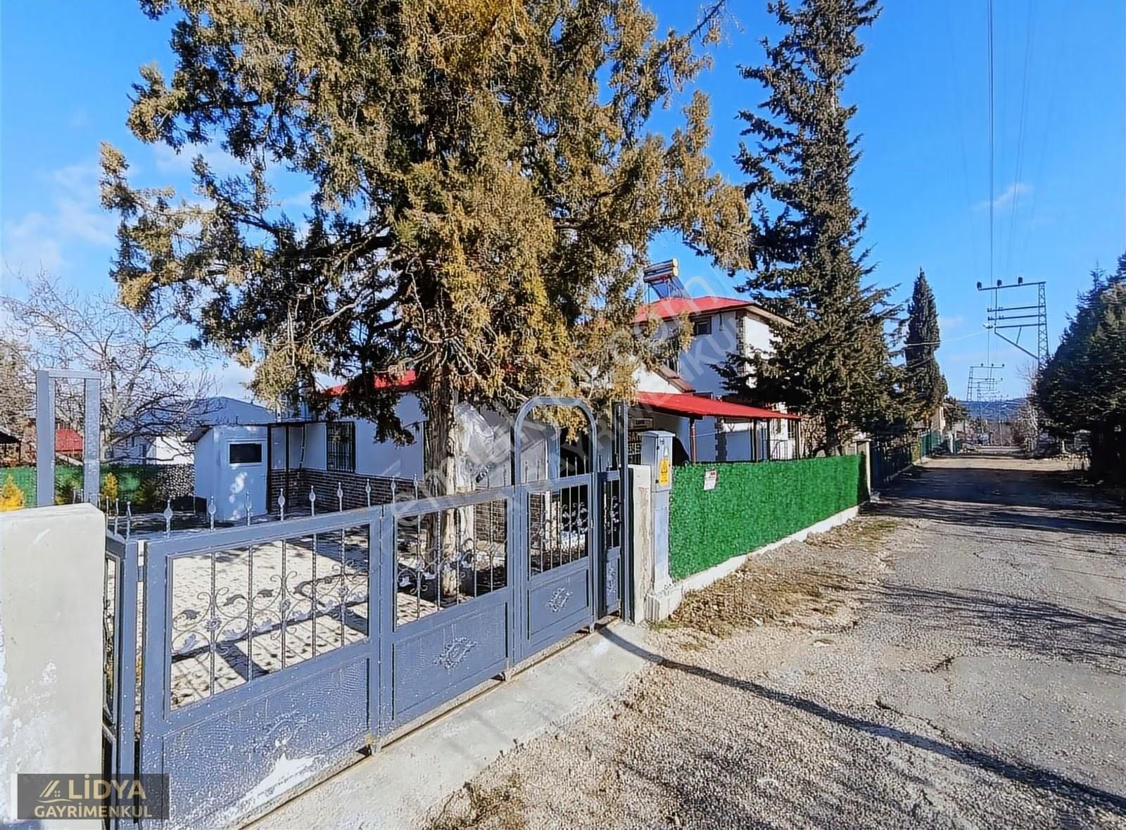 211 M2 Arsa Ve Müstakil Ev Aboneleri Mevcut