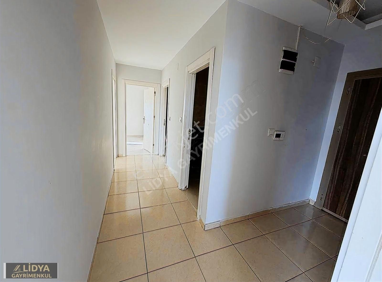 Satılık Geniş 2+1 - Görsel 12