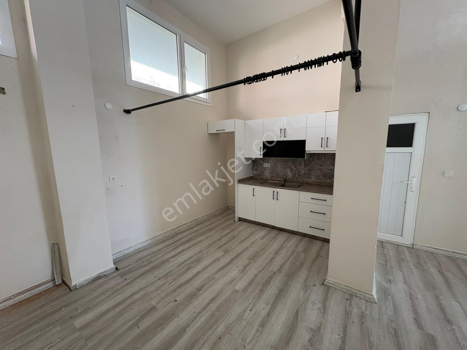 Rota Emlak'tan Gümüldür'de Kiralık Dükkan - Görsel 8