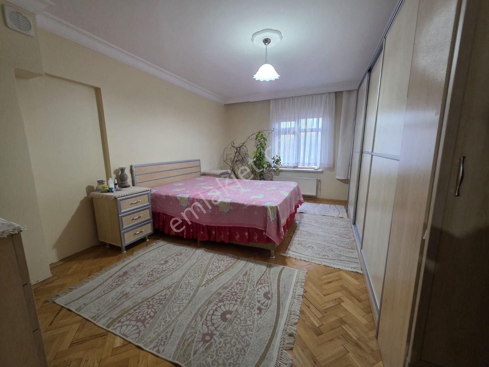 Ayvalı Kardeşlerde Manzaralı 6+1 Dublex - Görsel 7