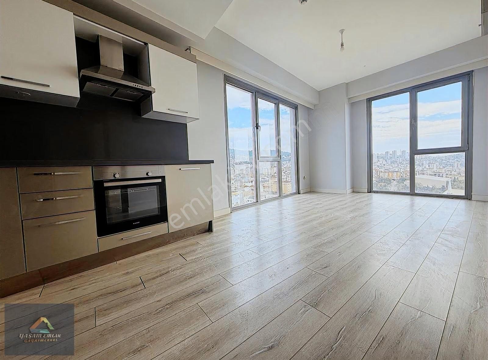 Yaşam'dan Kartal 101 De Ara Kat 1+1 Satılık Lüks Daire - Görsel 17