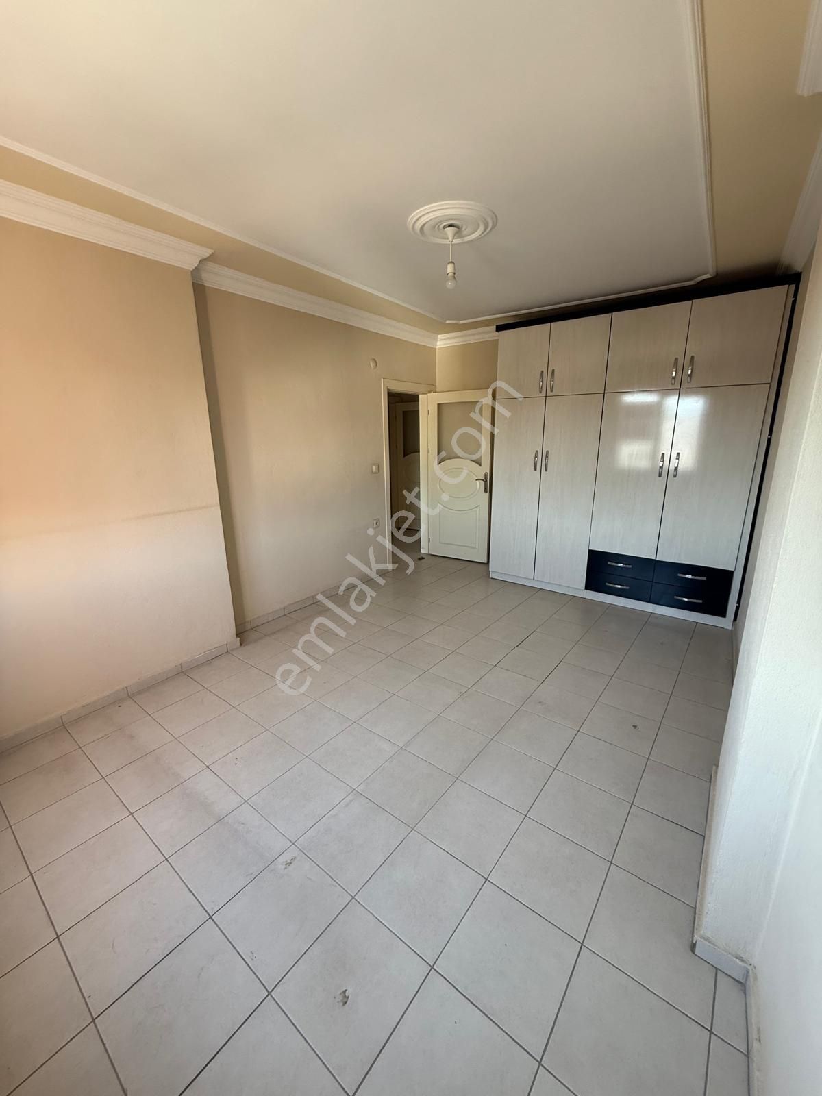 Silifke/göksu Mahallesi 3+1 Kiralık Daire (depozito Yok) - Görsel 11
