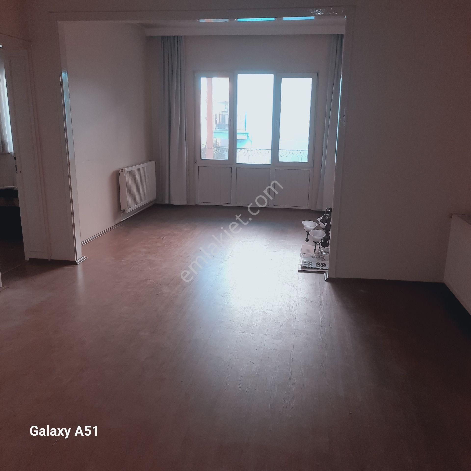 Ev Sahibinden Boyalı Ara Kat - Görsel 2