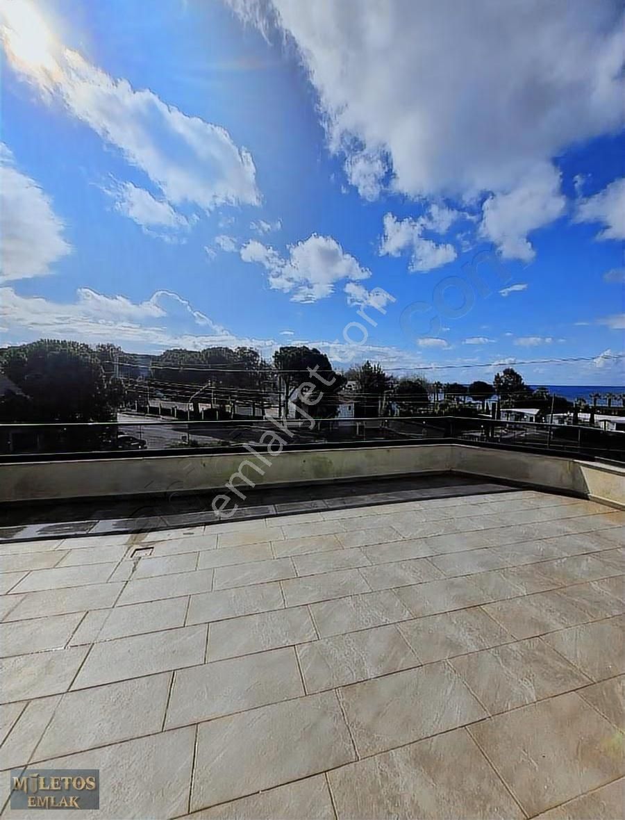 Didim Mavisehirde Denize 140 Mt Eşyalı Satılık Villa - Görsel 24