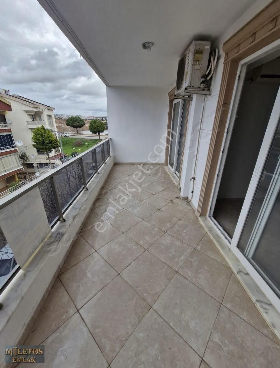Didimde Kiralık 1+1 Esyasiz Oldukça Geniş Hastaneye 300 Mt - Görsel 7