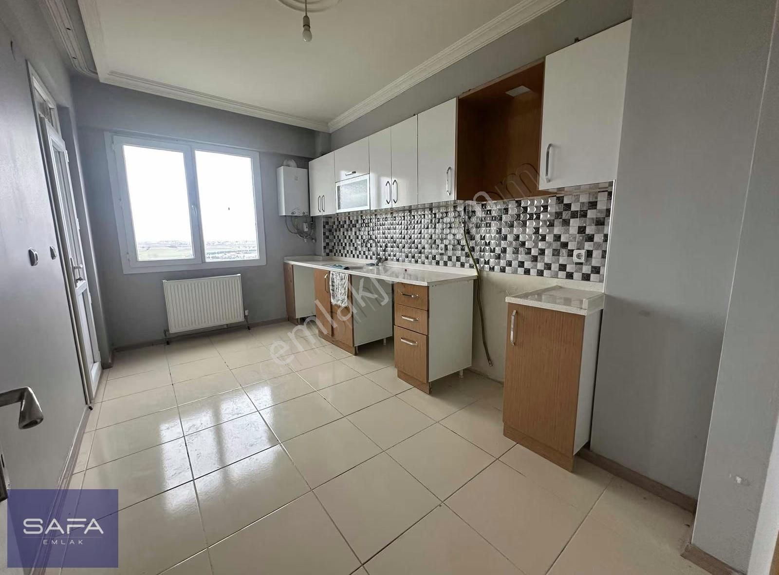 Ahi Evran Mahallesin'de Kiralık Orta Kat Daire - Görsel 13