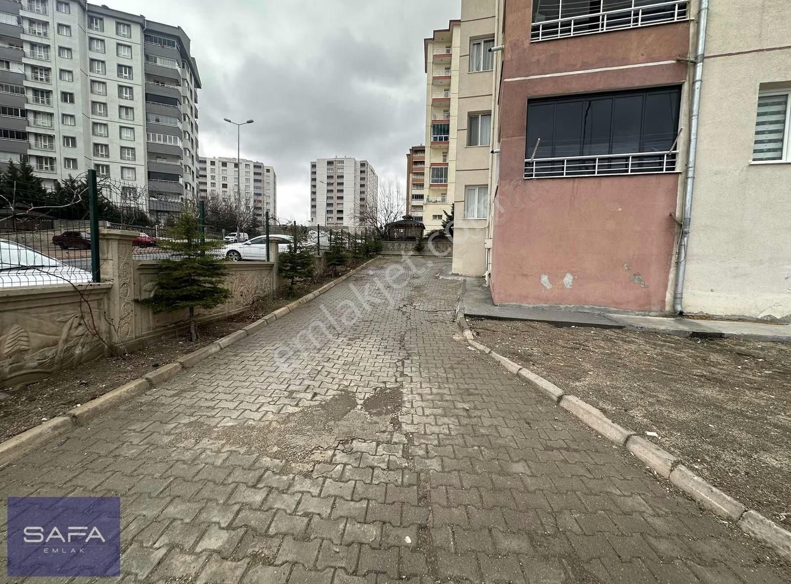 Ahi Evran Mahallesin'de Kiralık Orta Kat Daire - Görsel 7