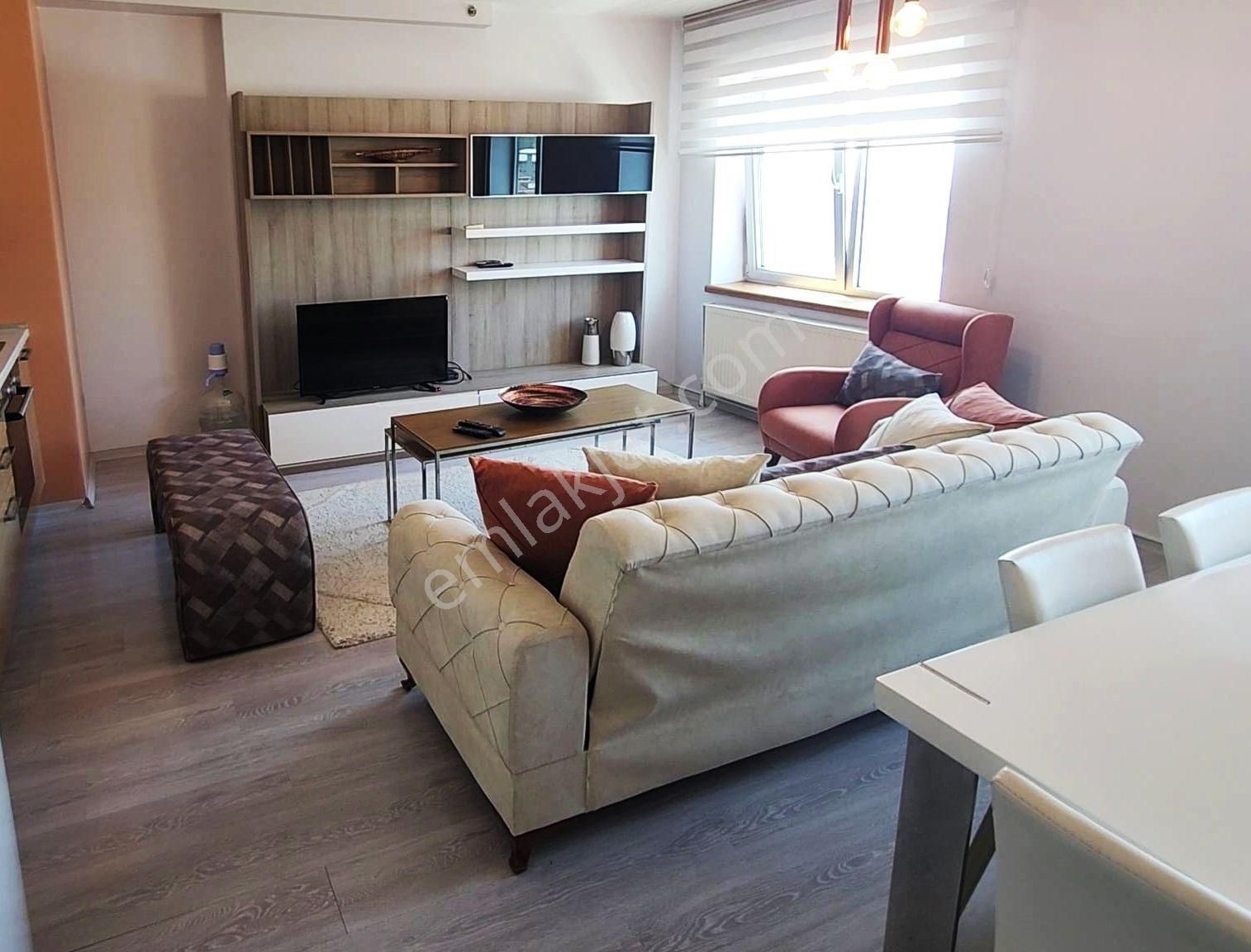 Soğanlık Metroya Yürüme Güvenlikli - Havuzlu Site İçi 1+1 Eşyalı - Görsel 14