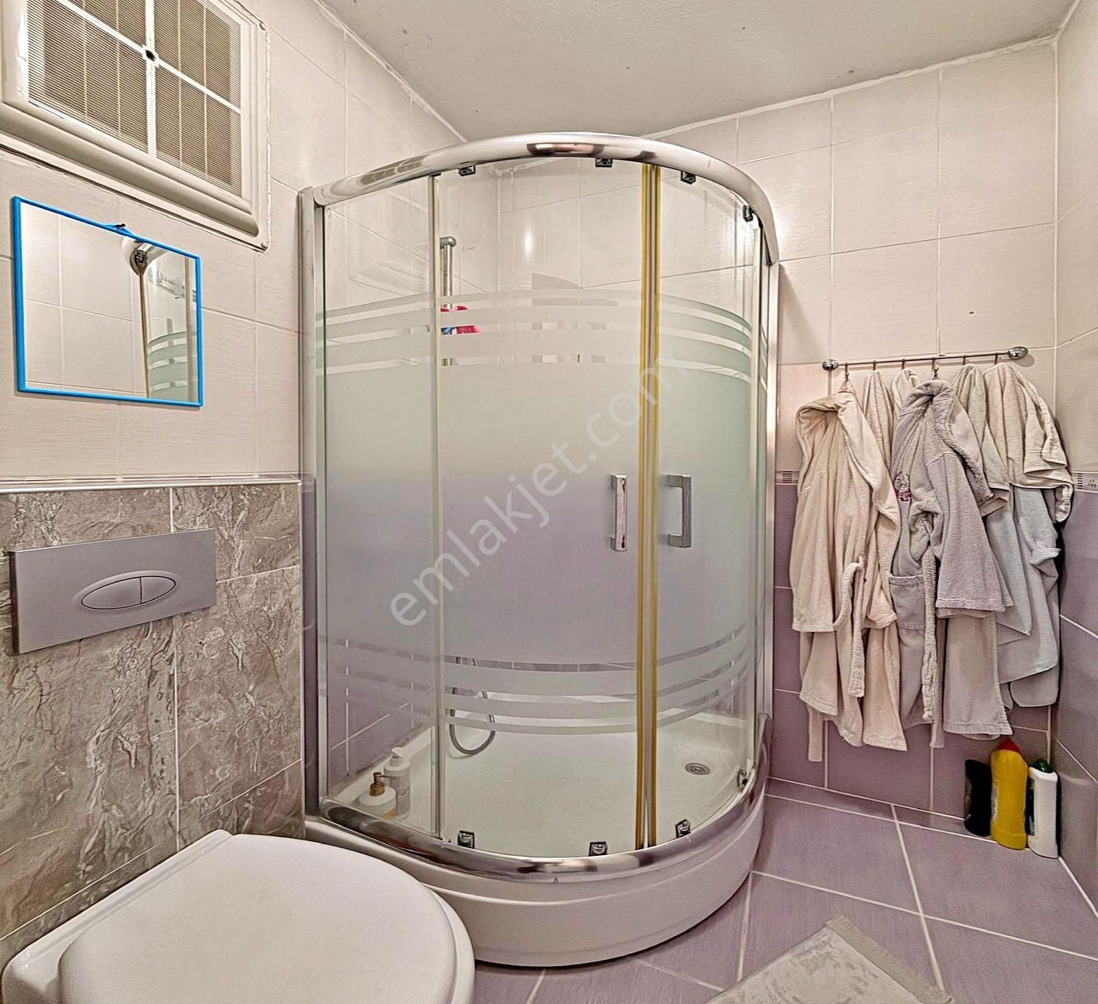 Metrobüse 5'dk Site İçinde Masrafsız 3+1 Arakat Satılık Daire - Görsel 23