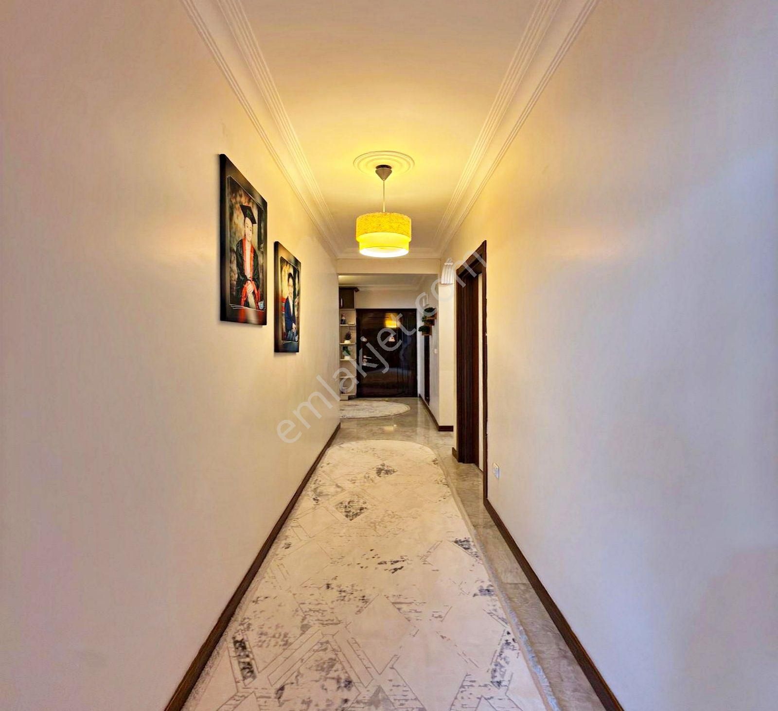 Metrobüse 5'dk Site İçinde Masrafsız 3+1 Arakat Satılık Daire - Görsel 32