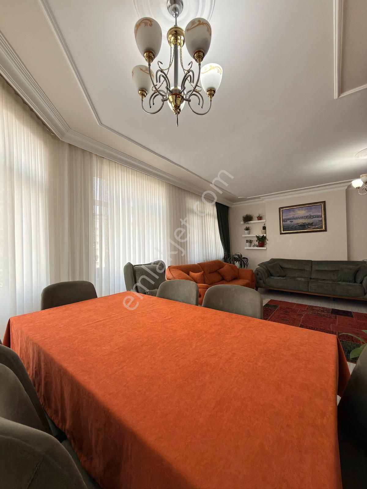 Metrobüse 5'dk Site İçinde Masrafsız 3+1 Arakat Satılık Daire - Görsel 5