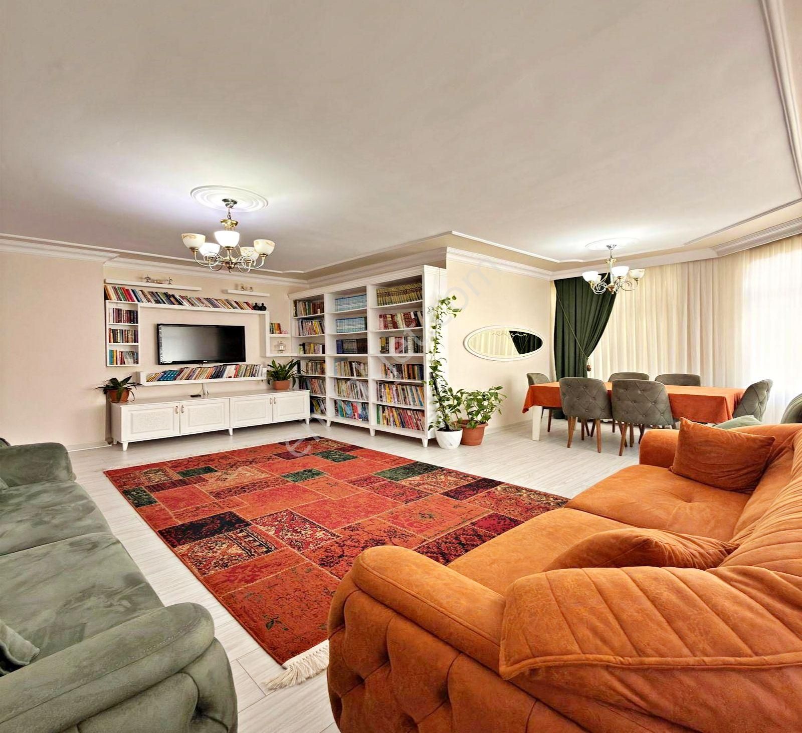 Metrobüse 5'dk Site İçinde Masrafsız 3+1 Arakat Satılık Daire - Görsel 6