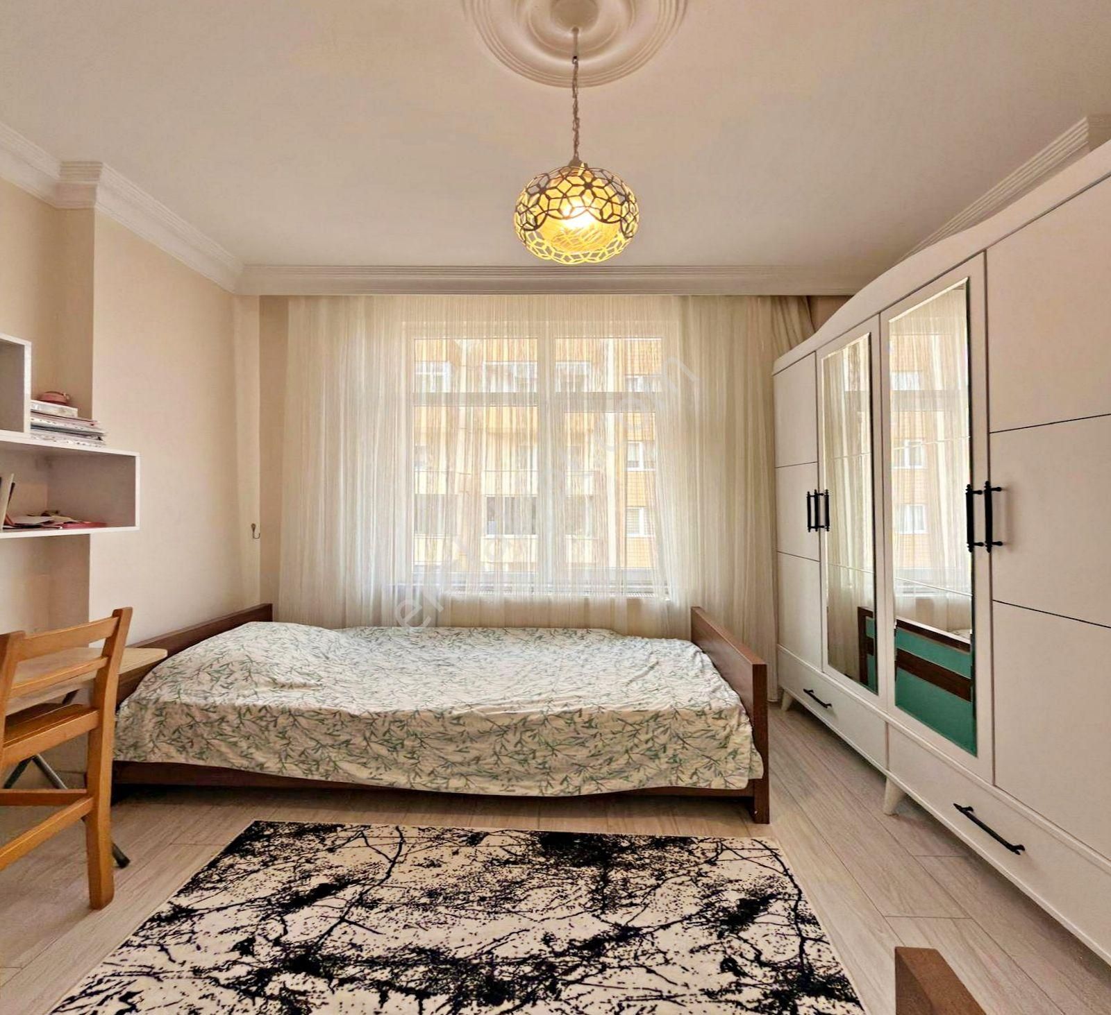 Metrobüse 5'dk Site İçinde Masrafsız 3+1 Arakat Satılık Daire - Görsel 26