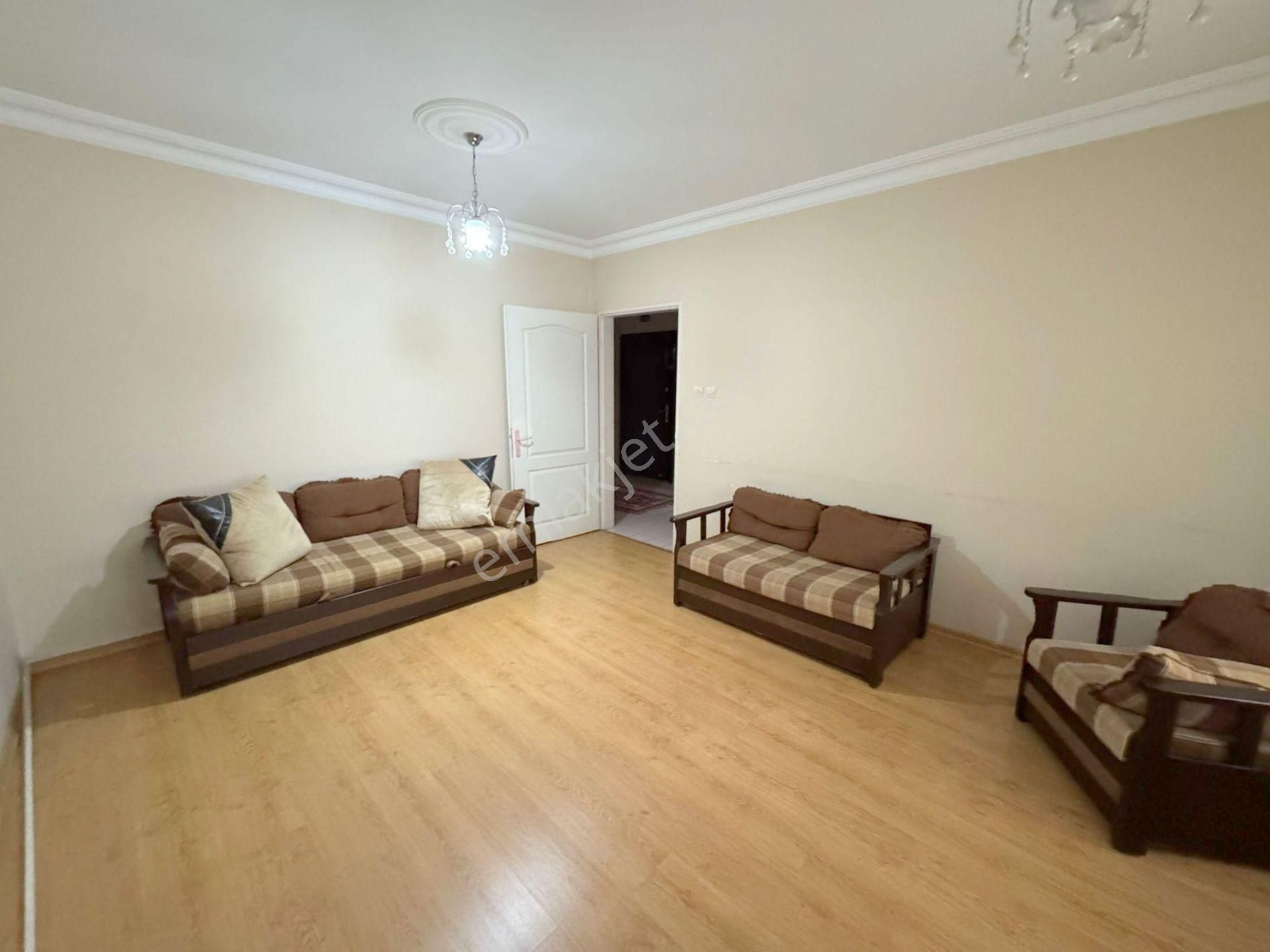 Mertcan'dan Şeyhli Hilal Konutlarında Ara Kat Eşyalı 2+1 Daire - Görsel 3