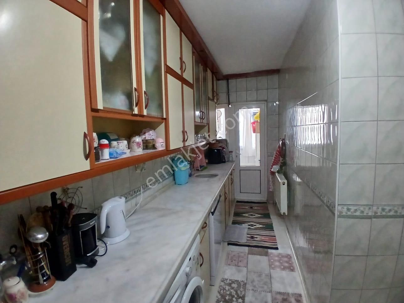 Akçay Emlak'tan Akşehir İstasyon Mahallesinde Asansörlü Ara Kat Komple Bakımlı Satılık 3+1 Daire - Görsel 28