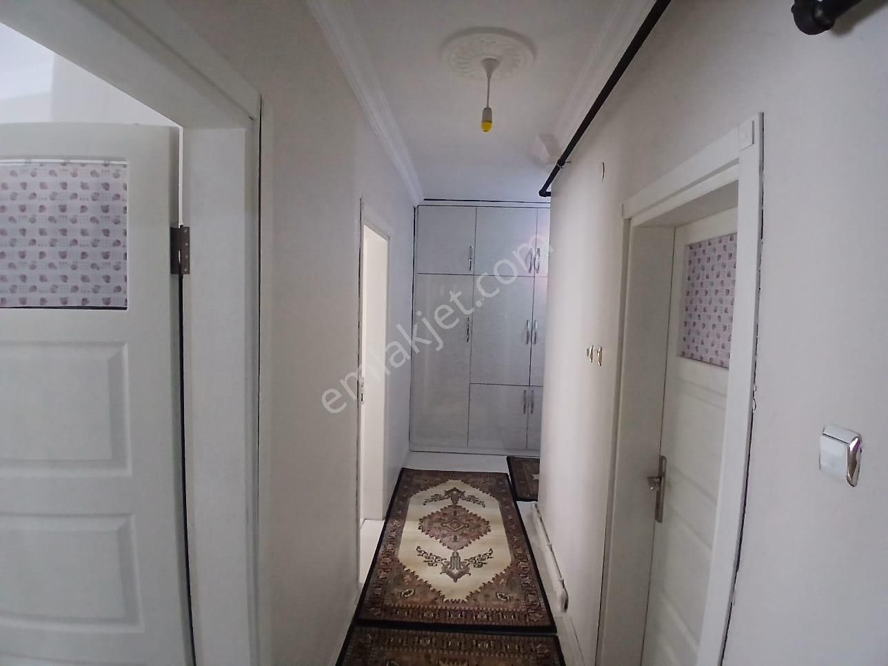 Akçay Emlak'tan Akşehir İstasyon Mahallesinde Asansörlü Ara Kat Komple Bakımlı Satılık 3+1 Daire - Görsel 15