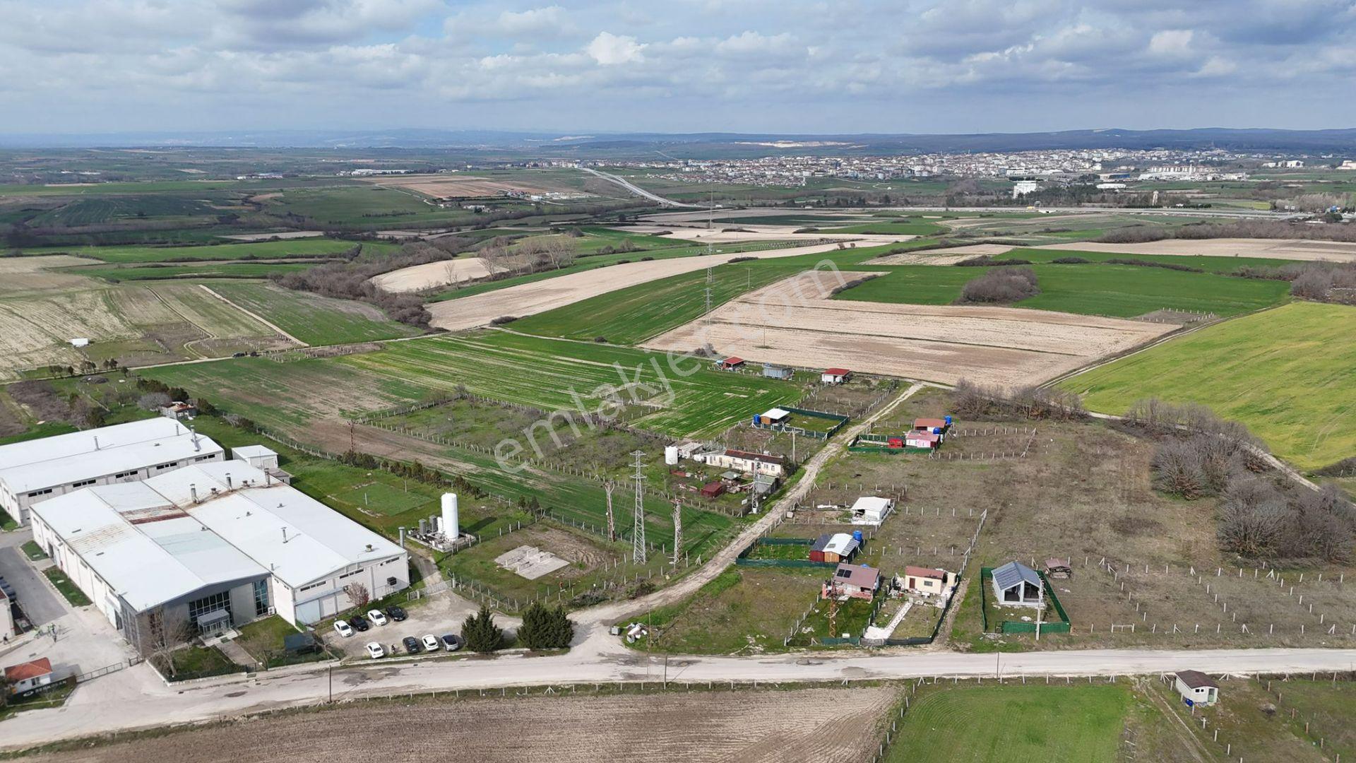 Güven'den Saray'da Tel İle Çevrili Yola Cephe 255m² Kupon Arazi - Görsel 20