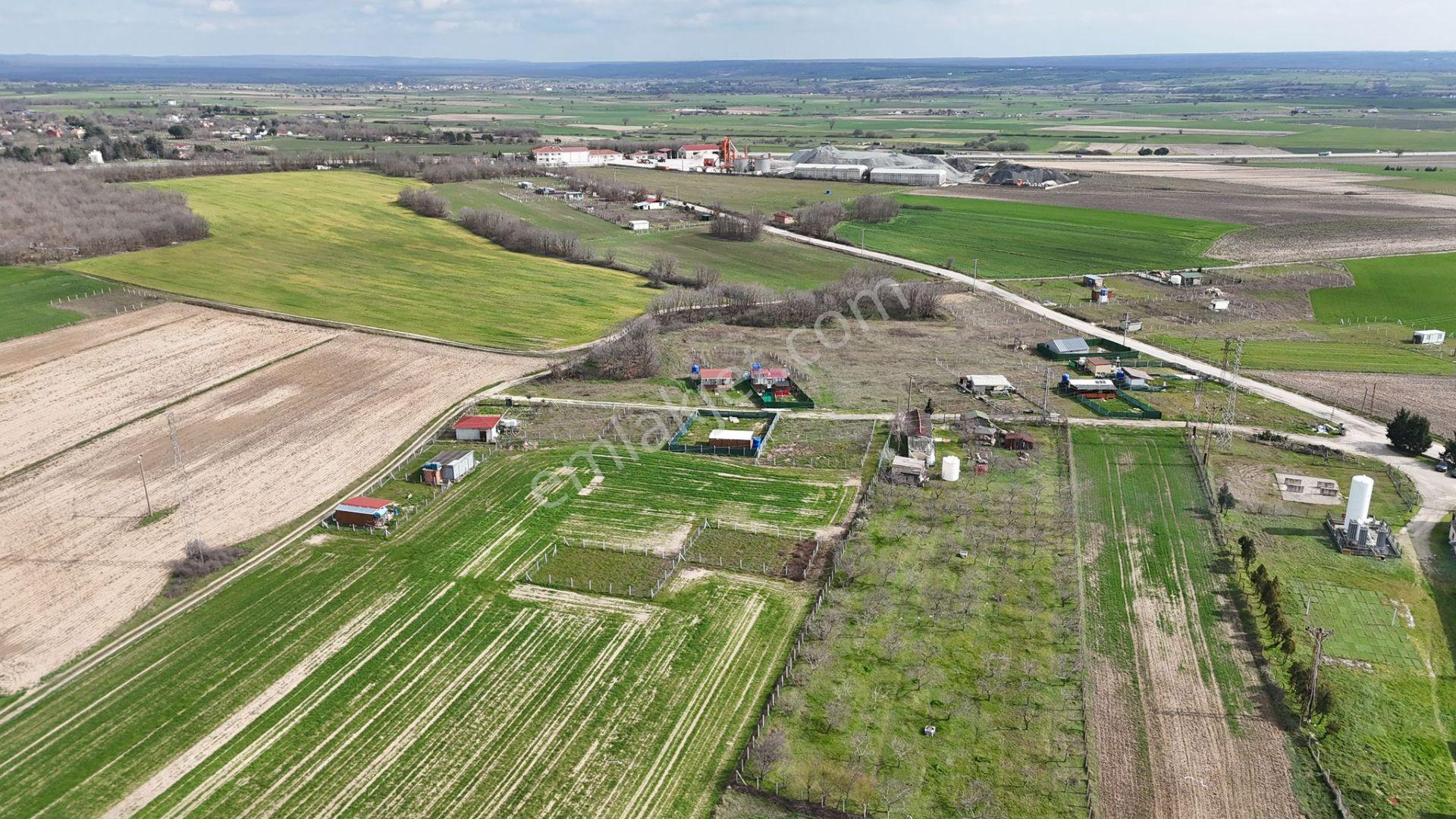 Güven'den Saray'da Tel İle Çevrili Yola Cephe 255m² Kupon Arazi - Görsel 10