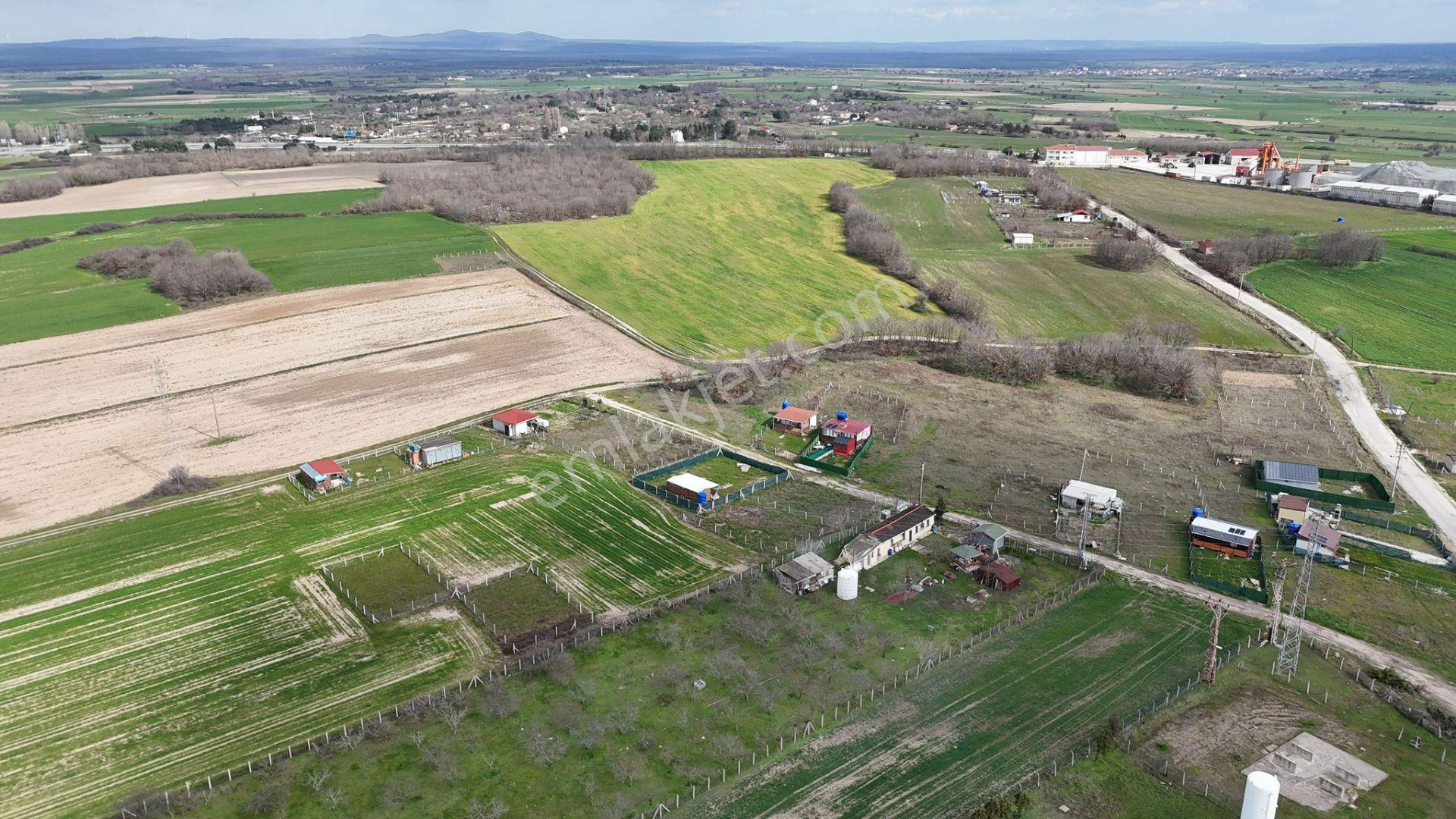 Güven'den Saray'da Tel İle Çevrili Yola Cephe 255m² Kupon Arazi - Görsel 21