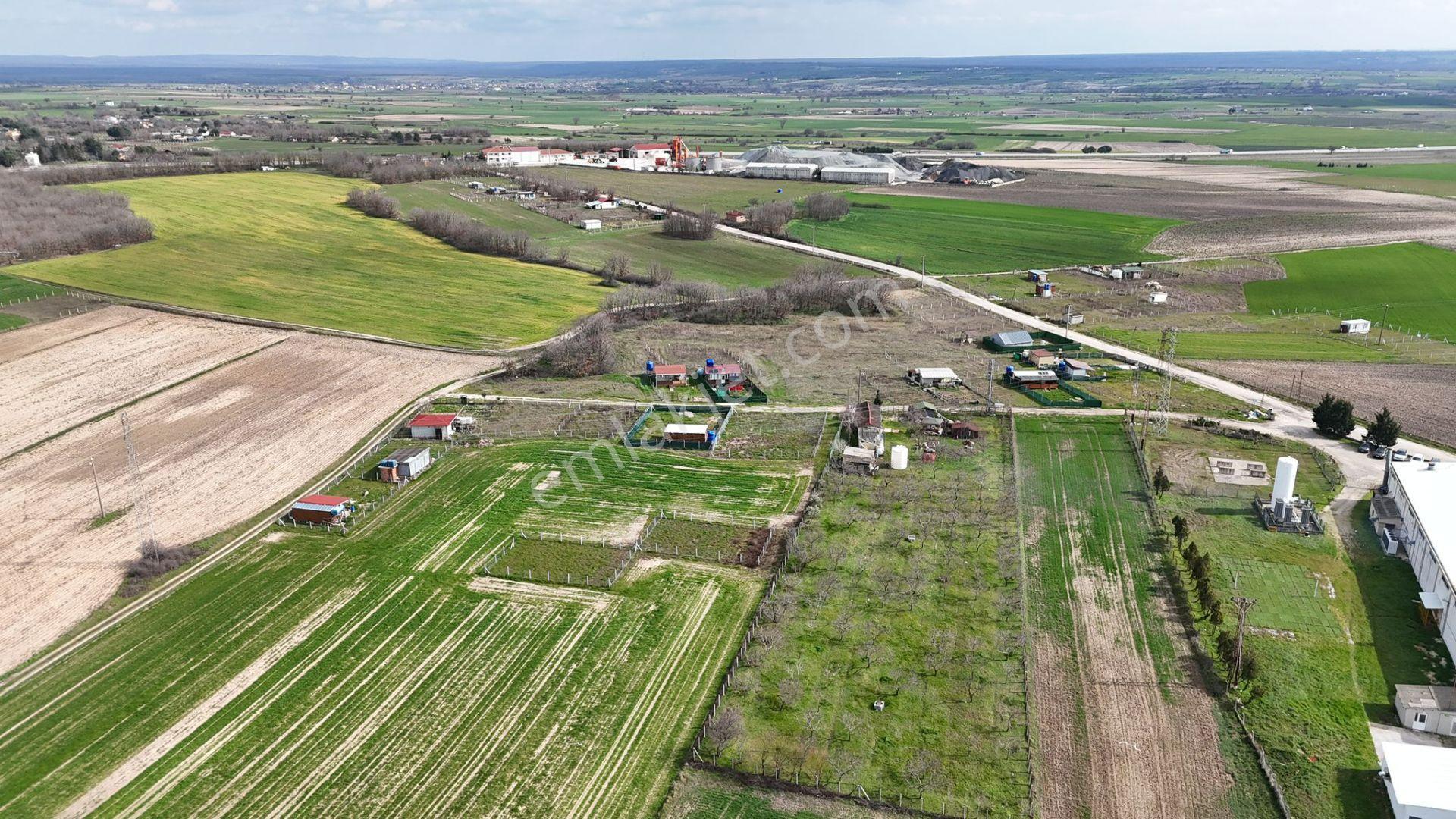 Güven'den Saray'da Tel İle Çevrili Yola Cephe 255m² Kupon Arazi - Görsel 25