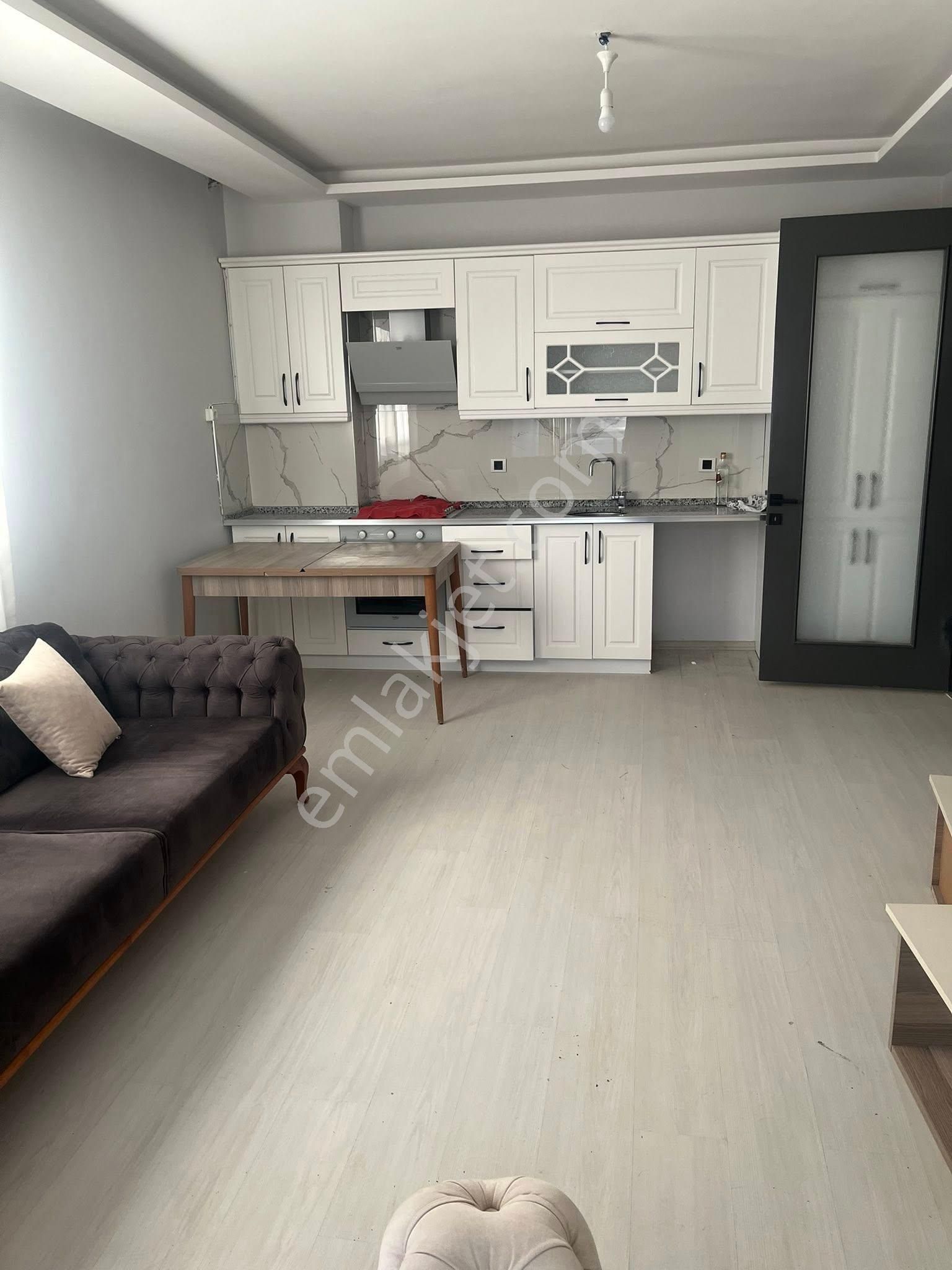 Silifke/sarıcalar Mahallesi 1+1 Kiralık Eşyasız Daire(depozito Yok) - Görsel 5
