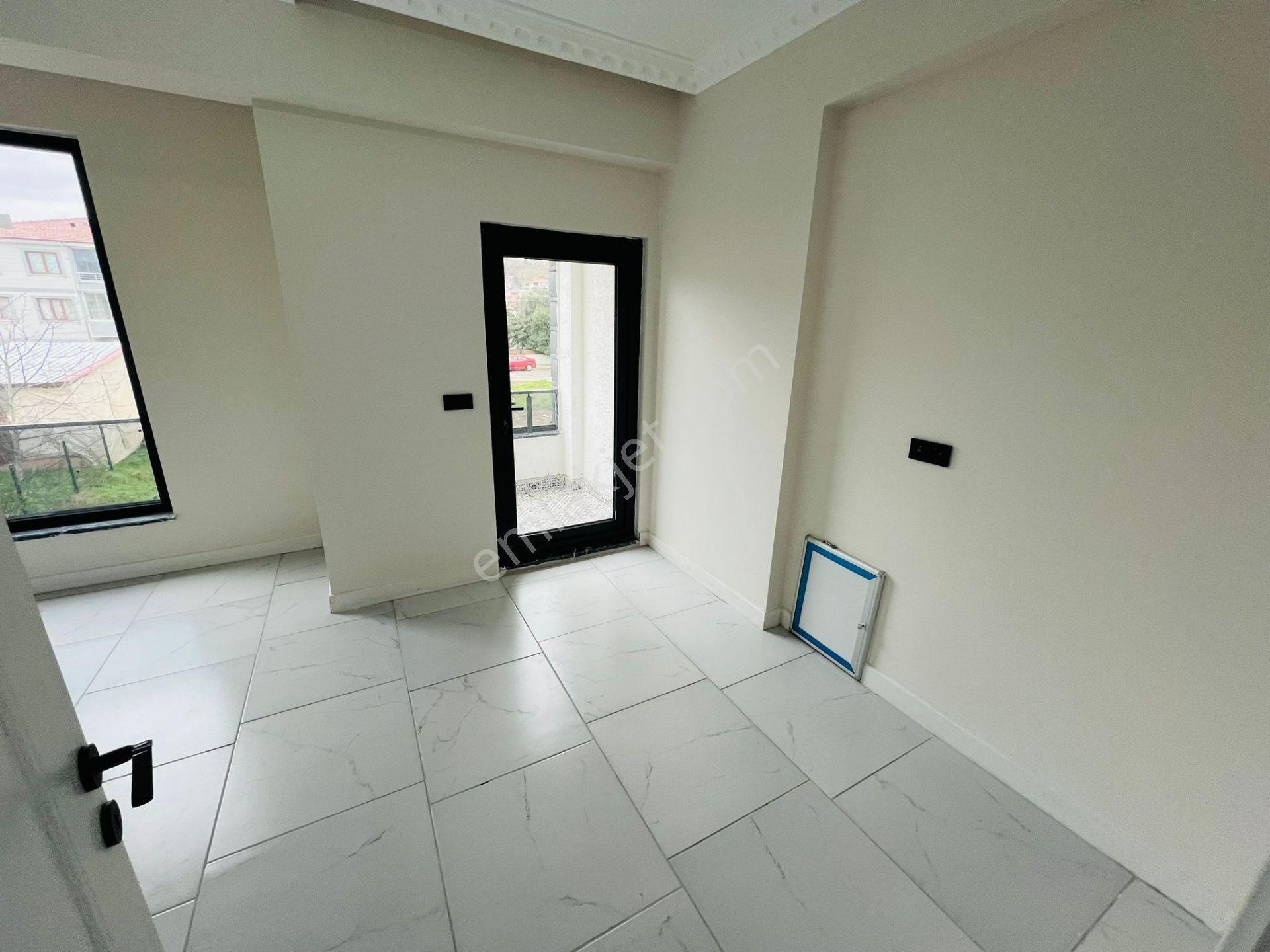 Karasuda 3+1 Yerden Isıtmalı Tripleks Yapı Çiğdem Emlak - Görsel 21