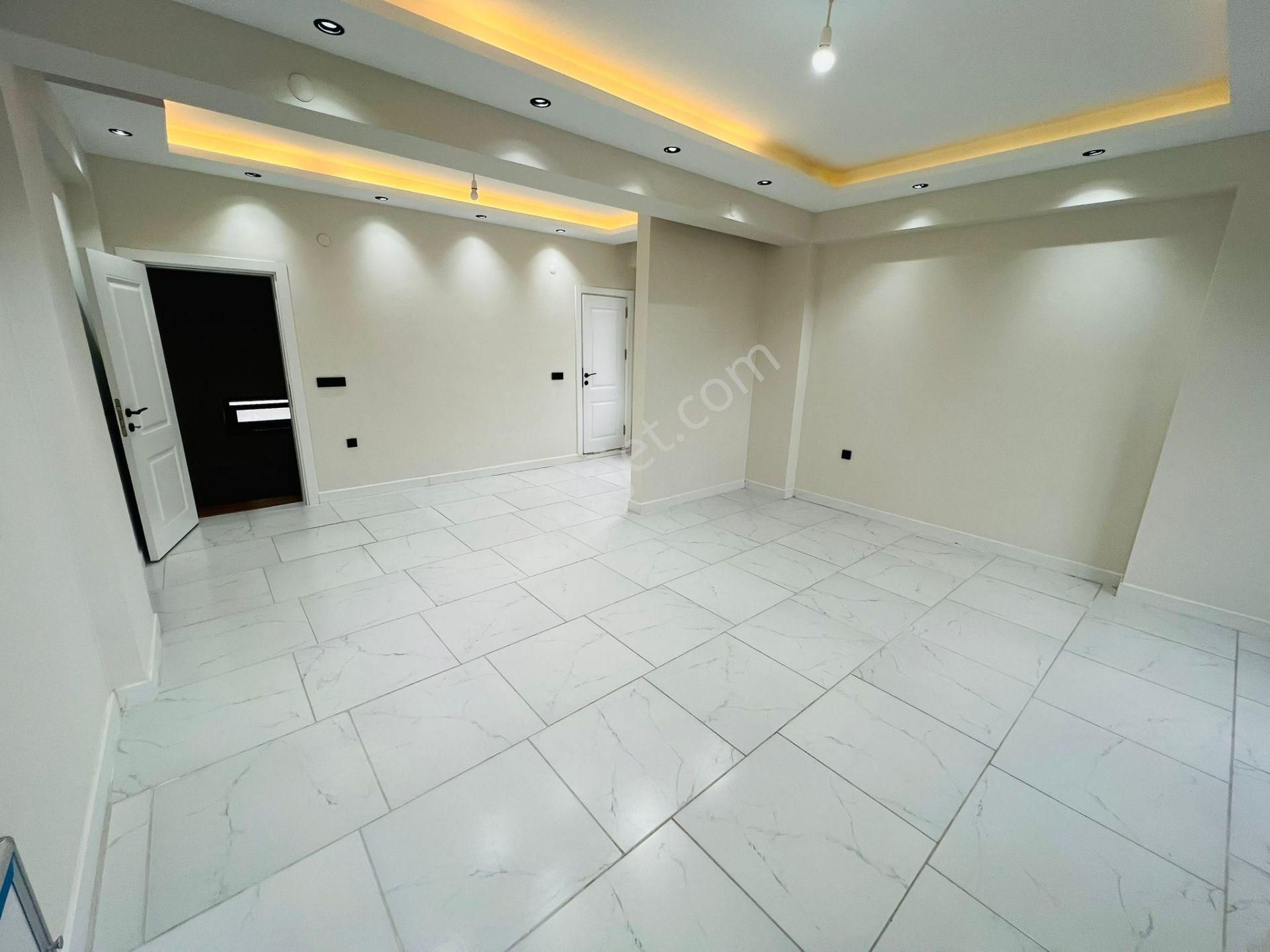 Karasuda 3+1 Yerden Isıtmalı Tripleks Yapı Çiğdem Emlak - Görsel 11