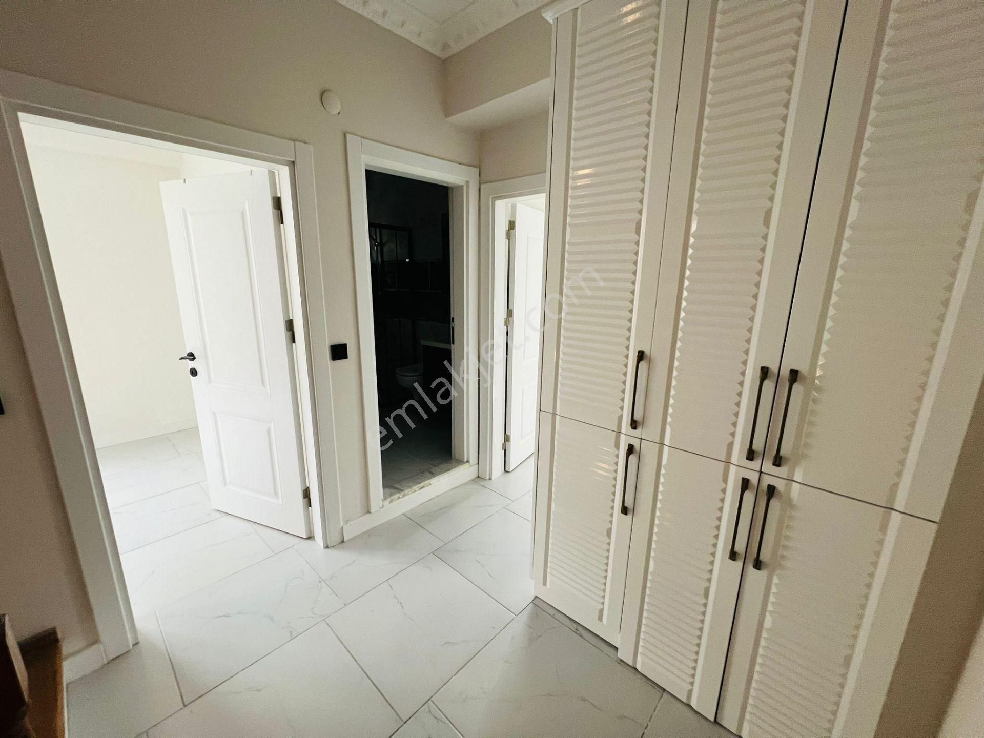 Karasuda 3+1 Yerden Isıtmalı Tripleks Yapı Çiğdem Emlak - Görsel 24