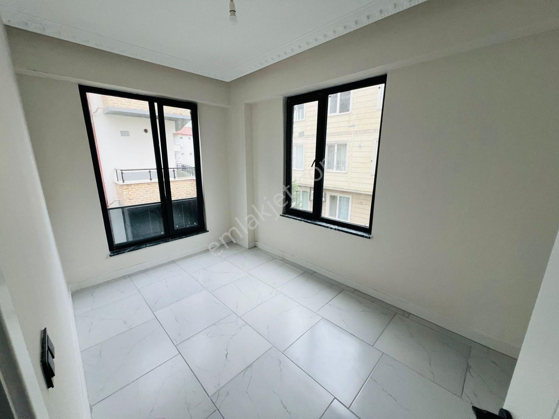 Karasuda 3+1 Yerden Isıtmalı Tripleks Yapı Çiğdem Emlak - Görsel 22