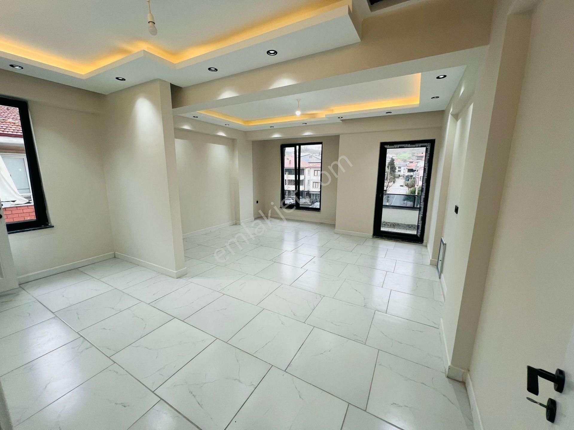 Karasuda 3+1 Yerden Isıtmalı Tripleks Yapı Çiğdem Emlak - Görsel 14