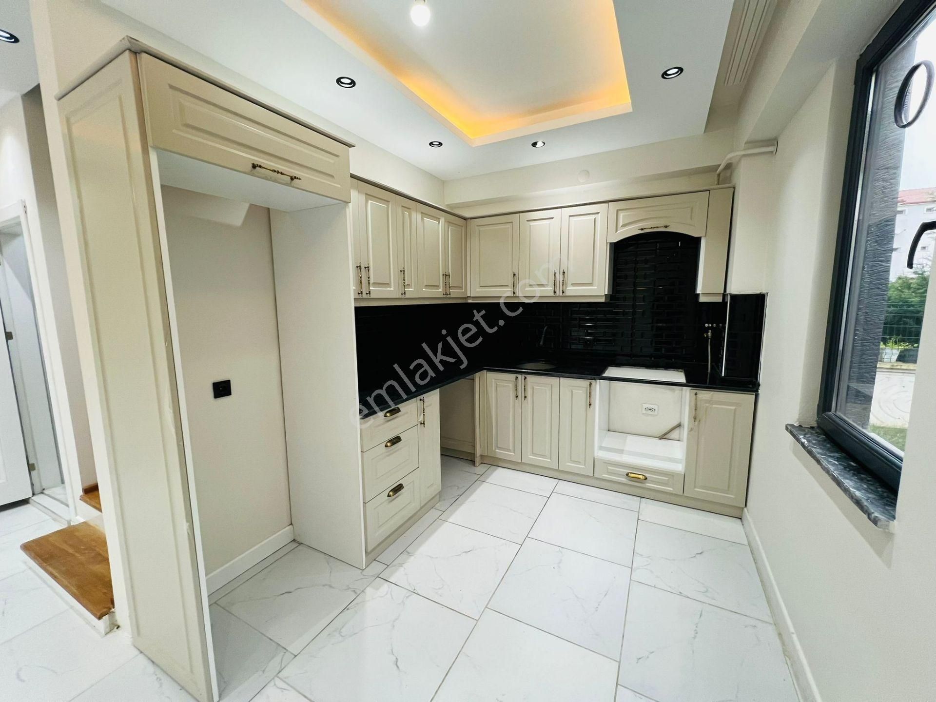 Karasuda 3+1 Yerden Isıtmalı Tripleks Yapı Çiğdem Emlak - Görsel 29