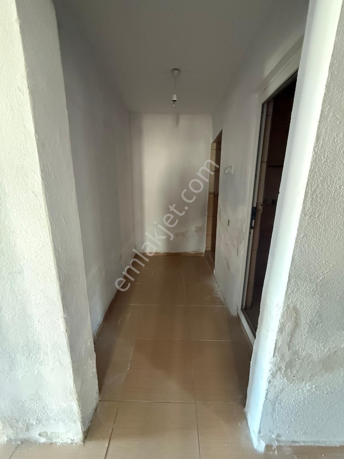 Silifke/sayağzı Mahallesi 3+1 Giriş Kat Kiralık Daire (depozito Yok) - Görsel 3