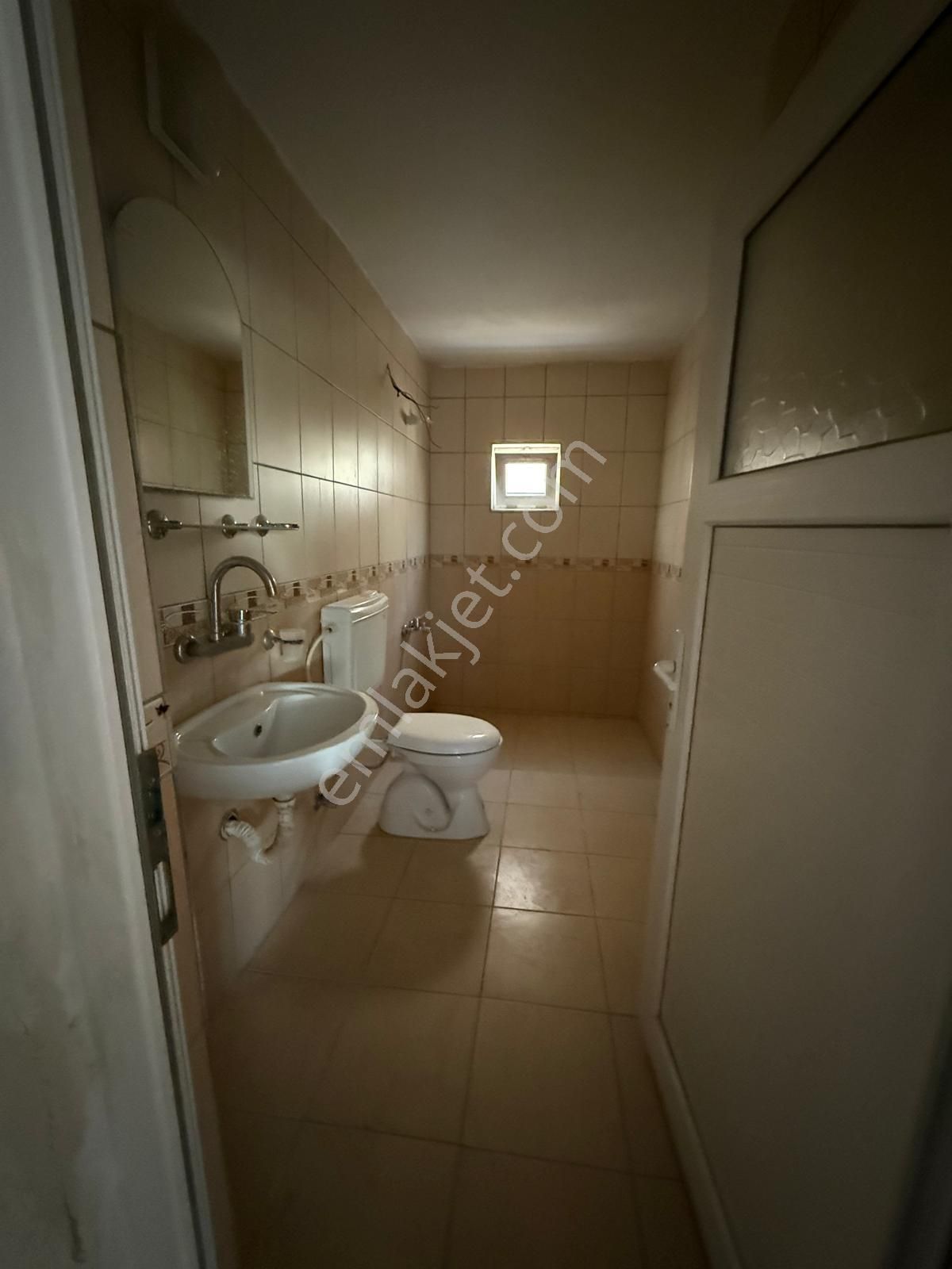 Silifke/sayağzı Mahallesi 3+1 Giriş Kat Kiralık Daire (depozito Yok) - Görsel 9