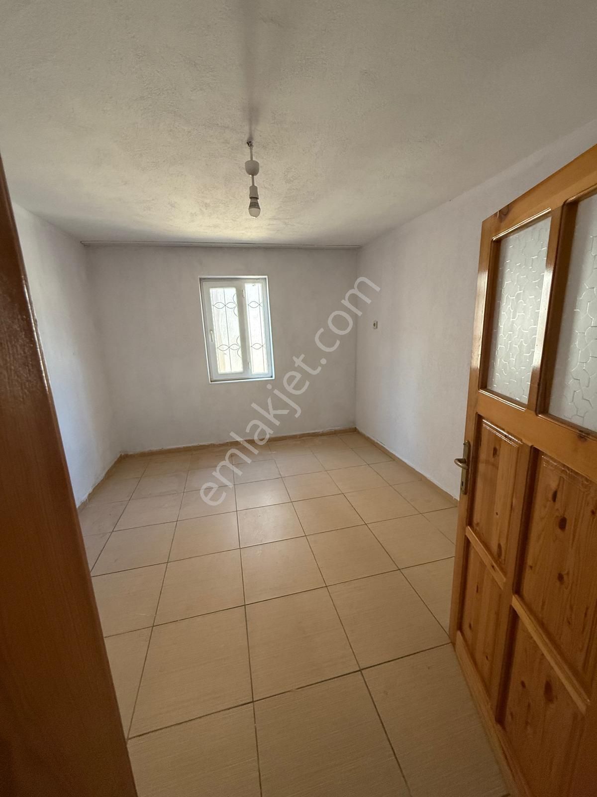 Silifke/sayağzı Mahallesi 3+1 Giriş Kat Kiralık Daire (depozito Yok) - Görsel 8