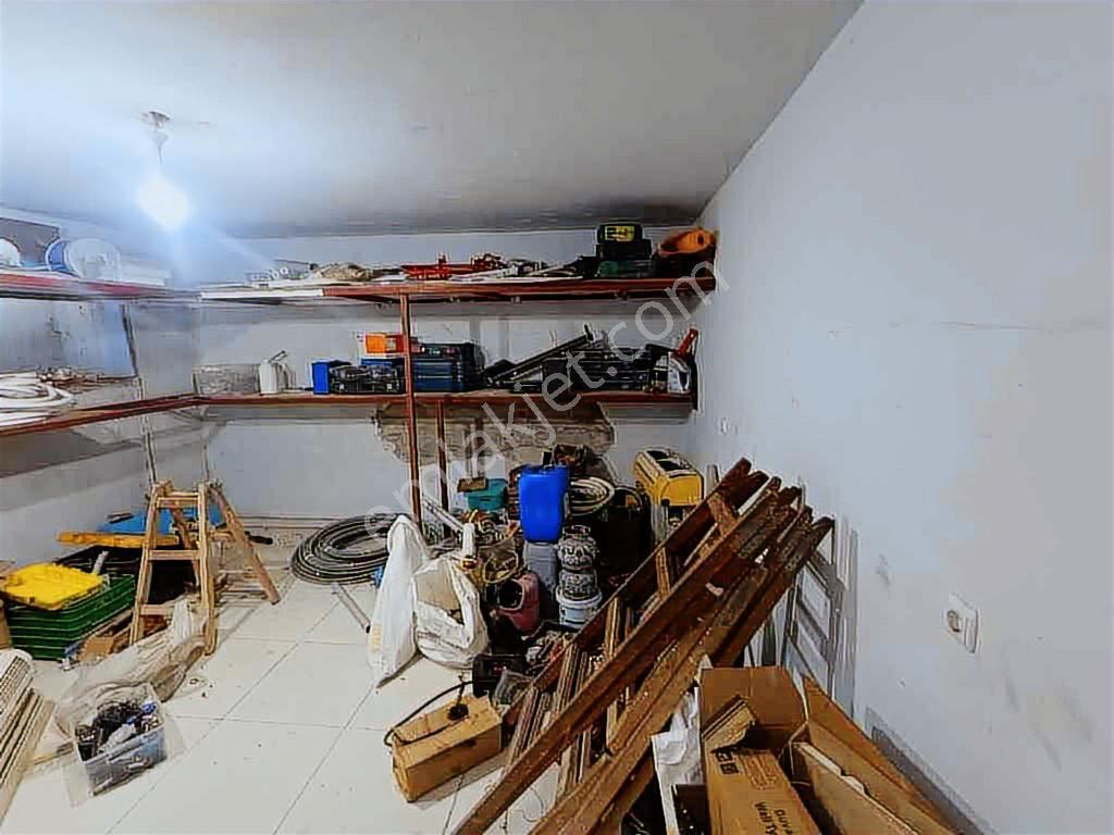 Didim Merkezde İşlek Cadde Üzerinde Satılık Dükkan - Görsel 16