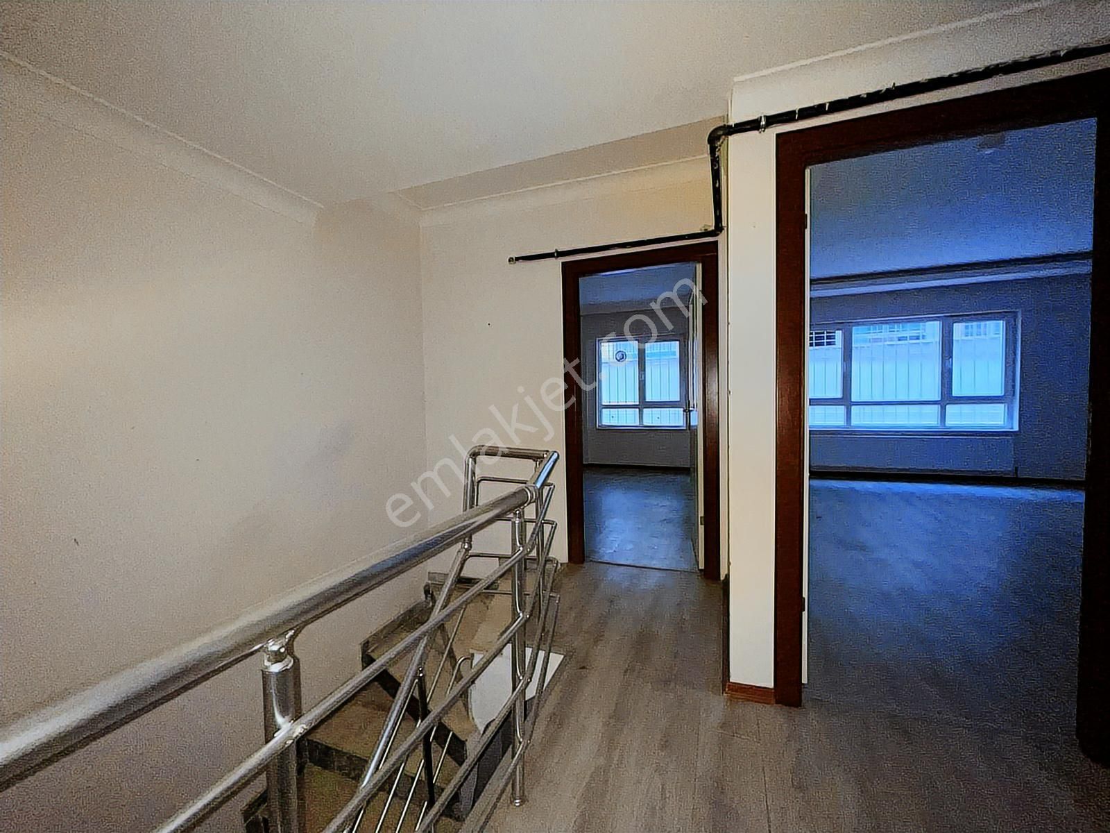 ▄zara▄akşemsettin Mah. 928 Cd Paraleli İskanlı /2+1 Ters Dublex - Görsel 31