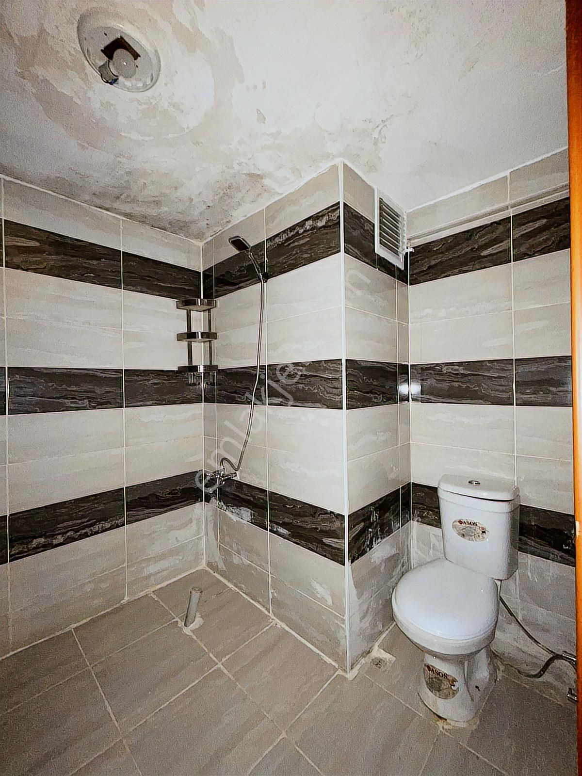 ▄zara▄akşemsettin Mah. 928 Cd Paraleli İskanlı /2+1 Ters Dublex - Görsel 12