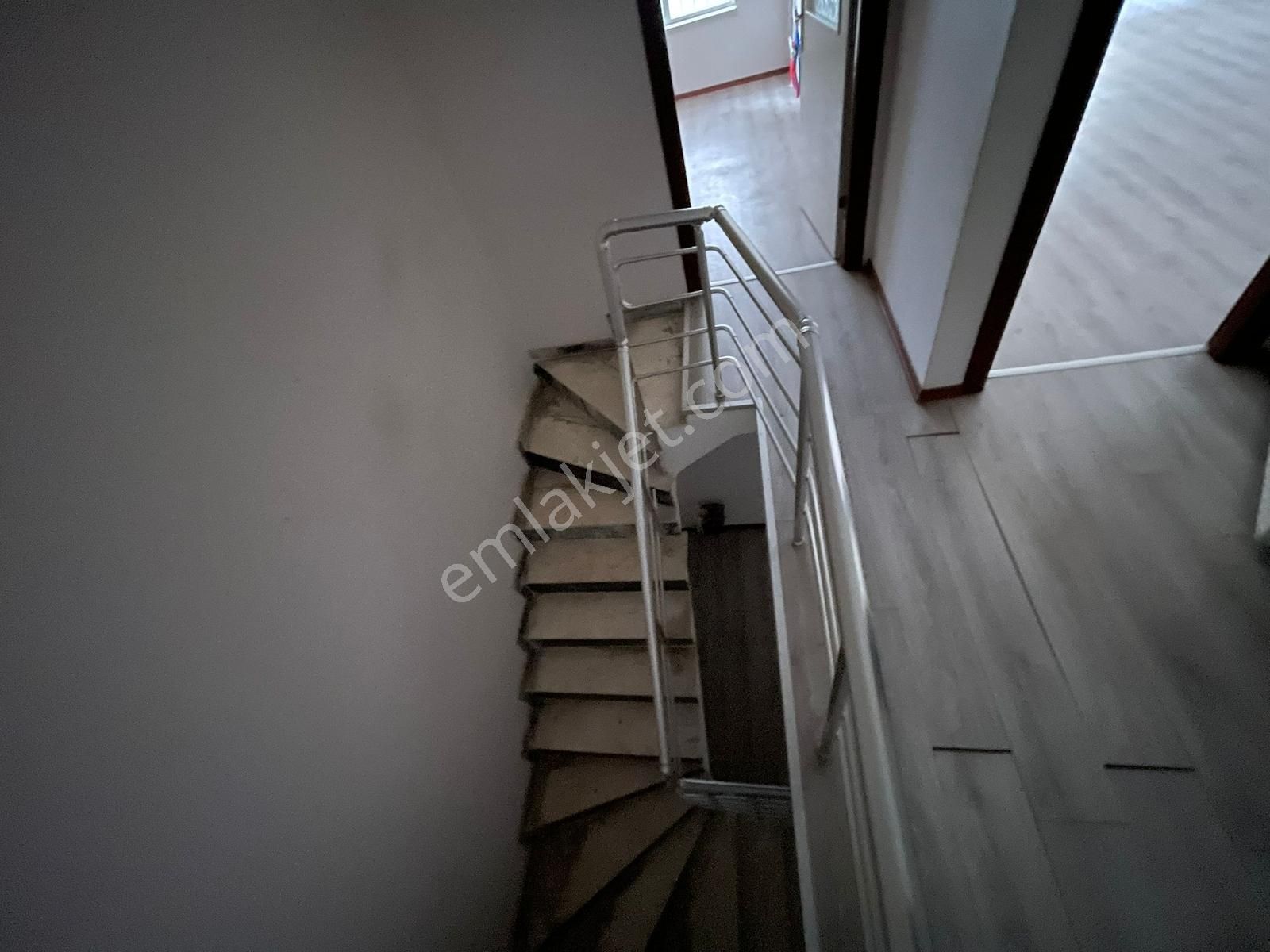▄zara▄akşemsettin Mah. 928 Cd Paraleli İskanlı /2+1 Ters Dublex - Görsel 30