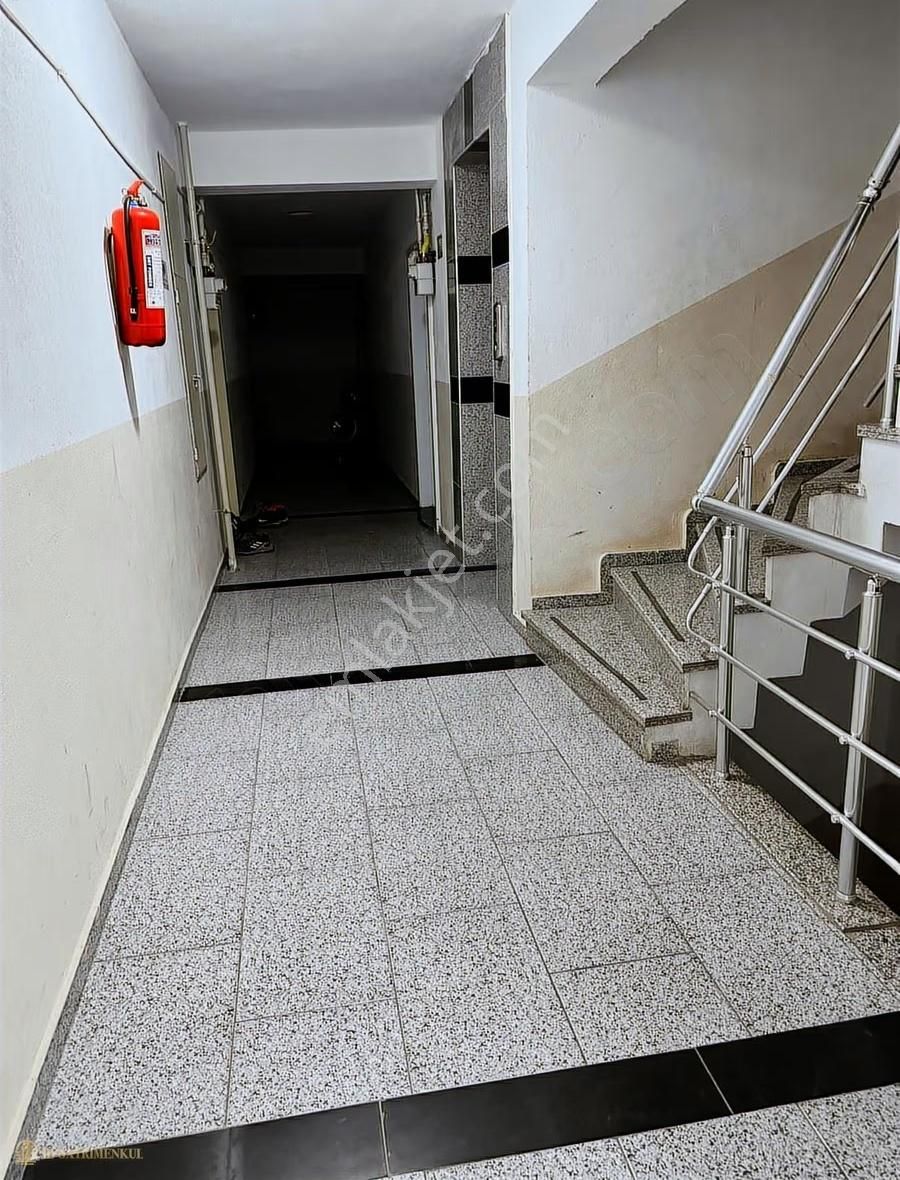 Çanakkale Barbaros Mh. Kiralık 2+1 Daire - Görsel 9