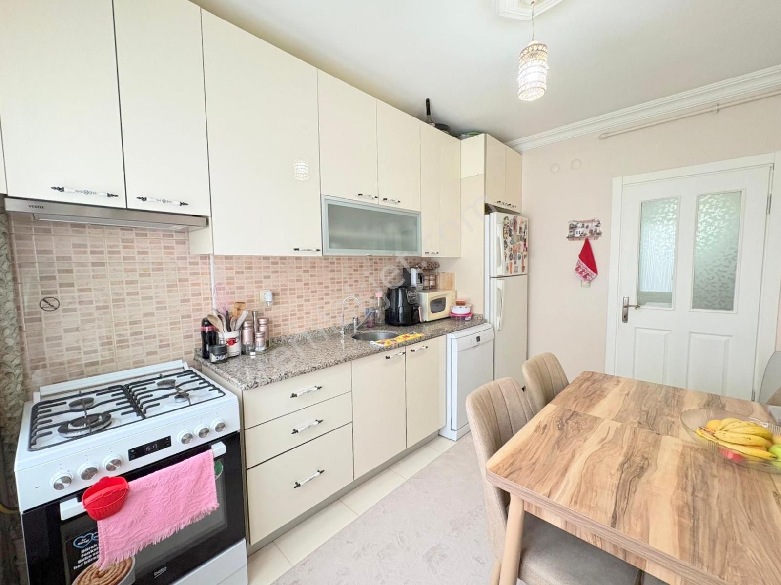 Mertcan'dan Velibaba Mah. Ebeveyn Banyolu Ara Kat Fırsat 2+1 - Görsel 6