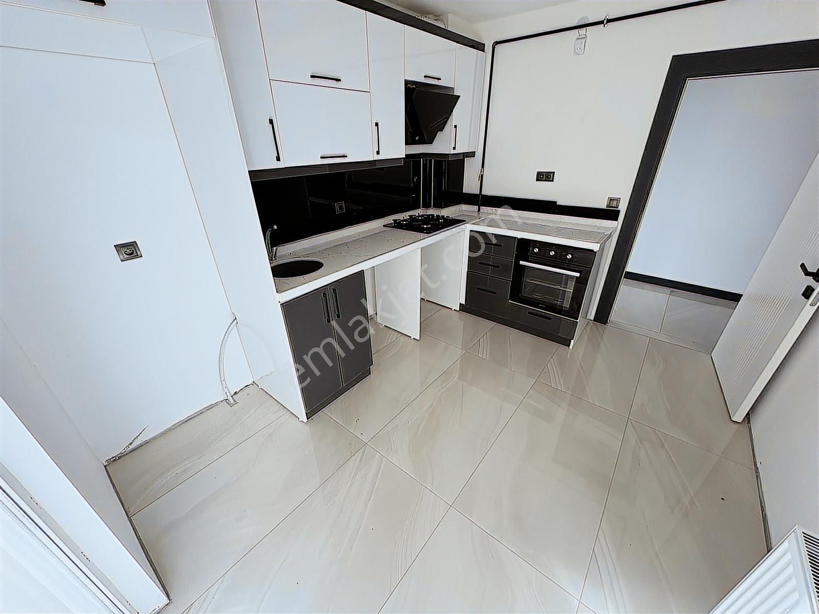 Keçiören 19 Mayıs Mah'de Cadde Üzeri Sıfır Oturuma Hazır Daire - Görsel 28